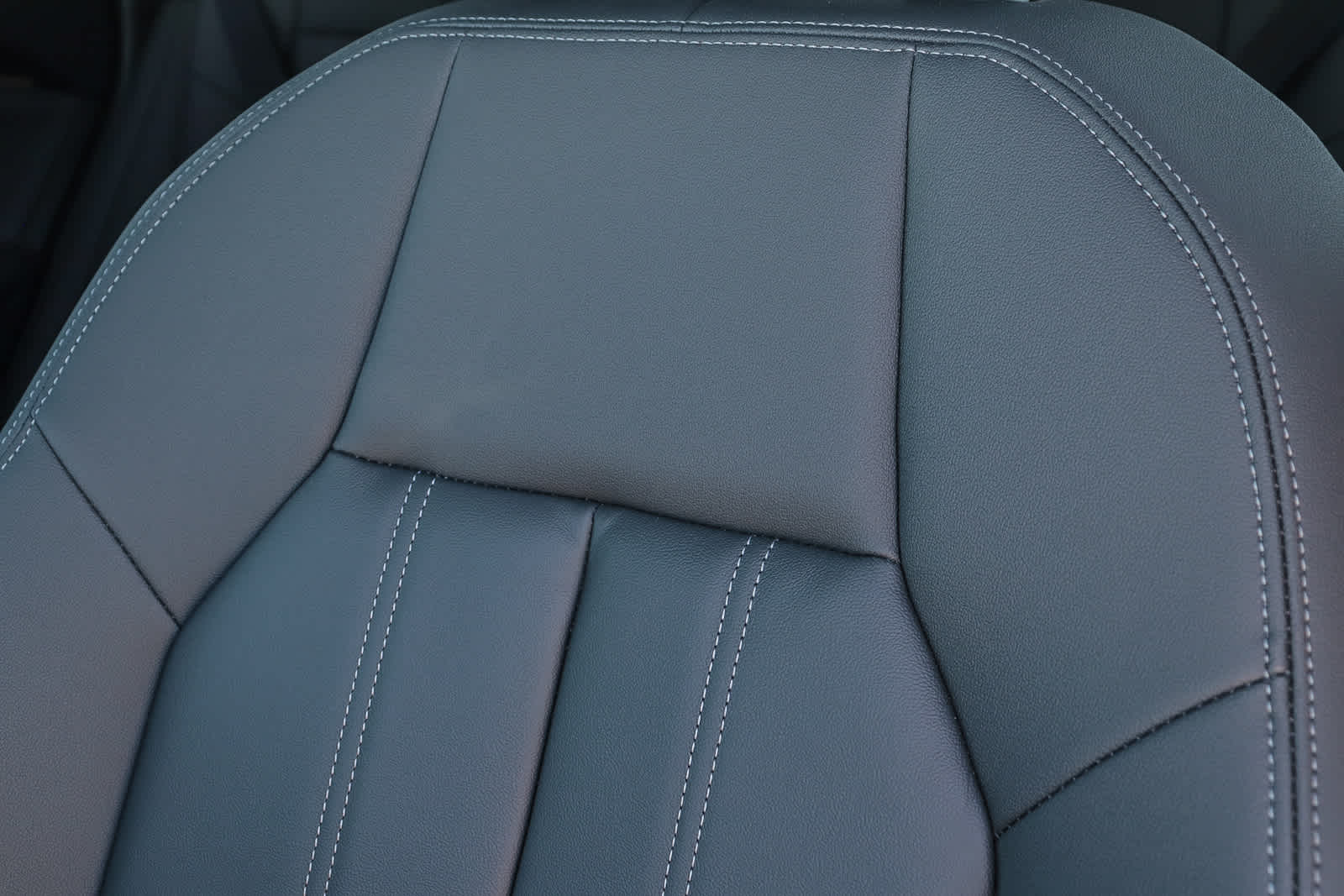 Thumbnail: 2025 Audi Q5 - 36