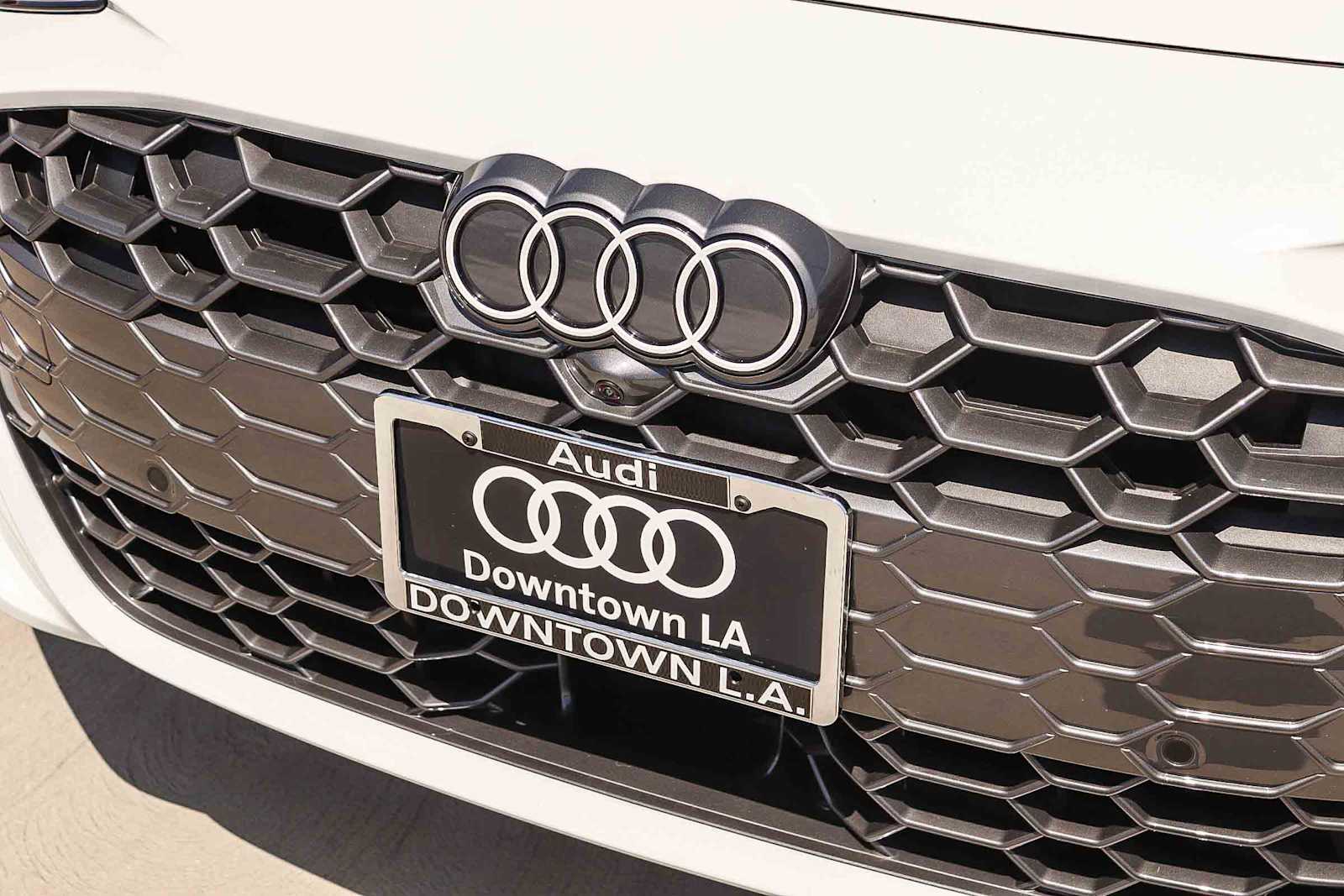 Thumbnail: 2026 Audi A6 - 8