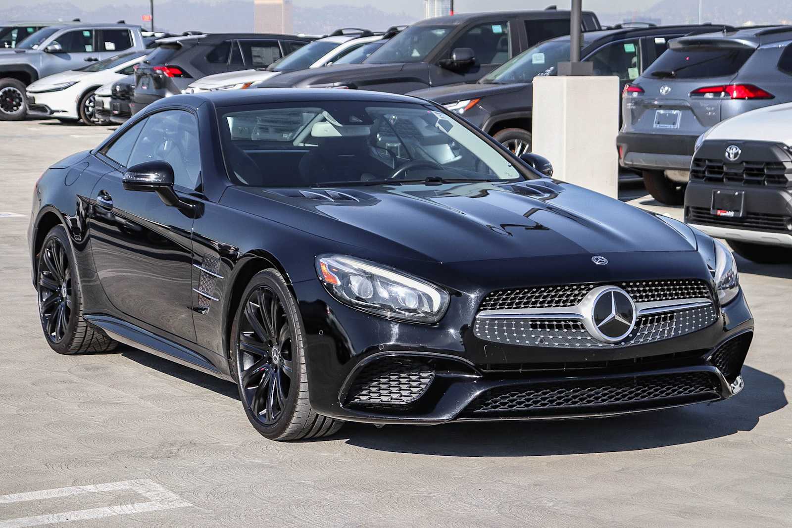 Thumbnail: 2018 Mercedes-Benz SL-Class - 3