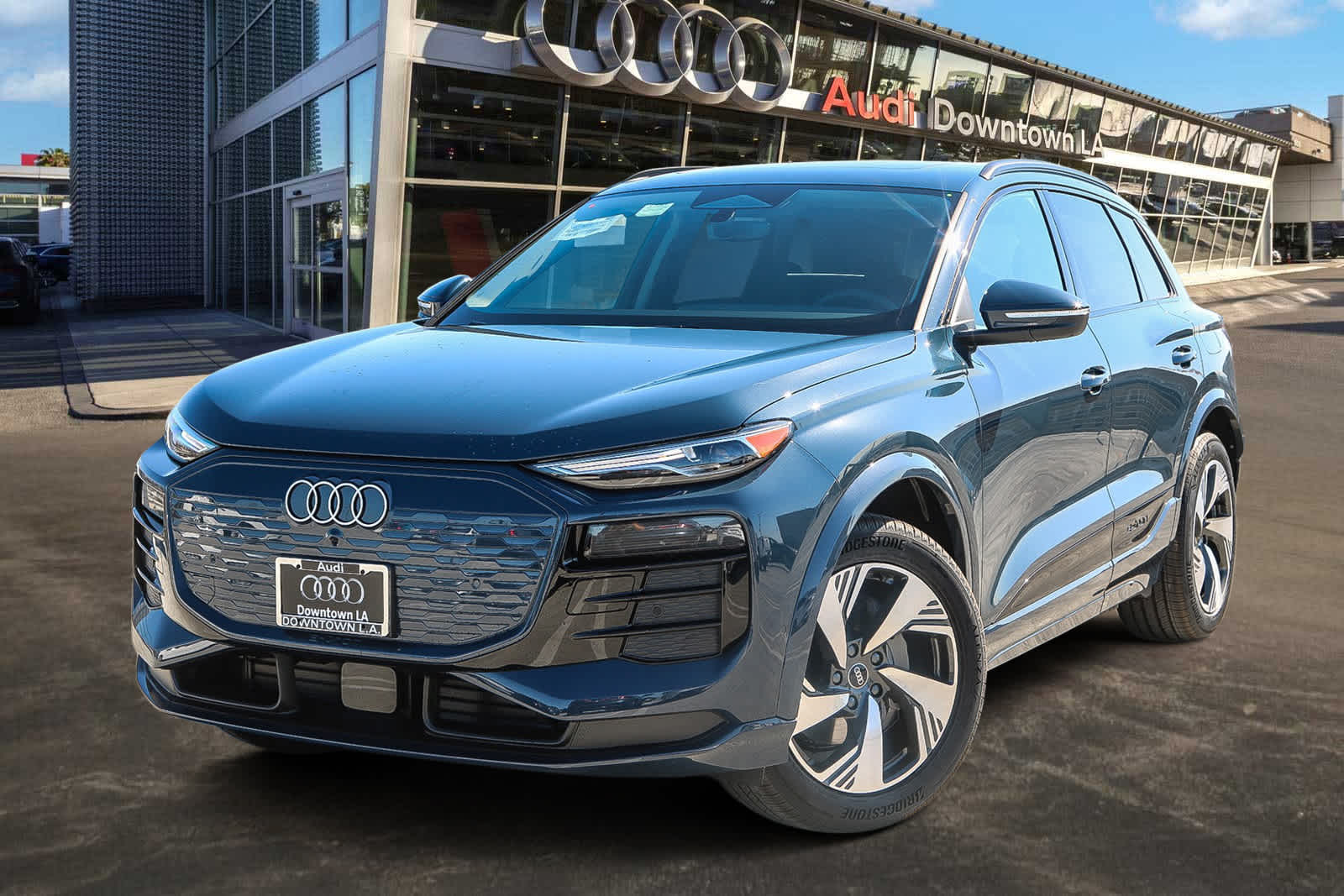 2025 Audi Q6 e-tron Premium -
                  Los Angeles, CA