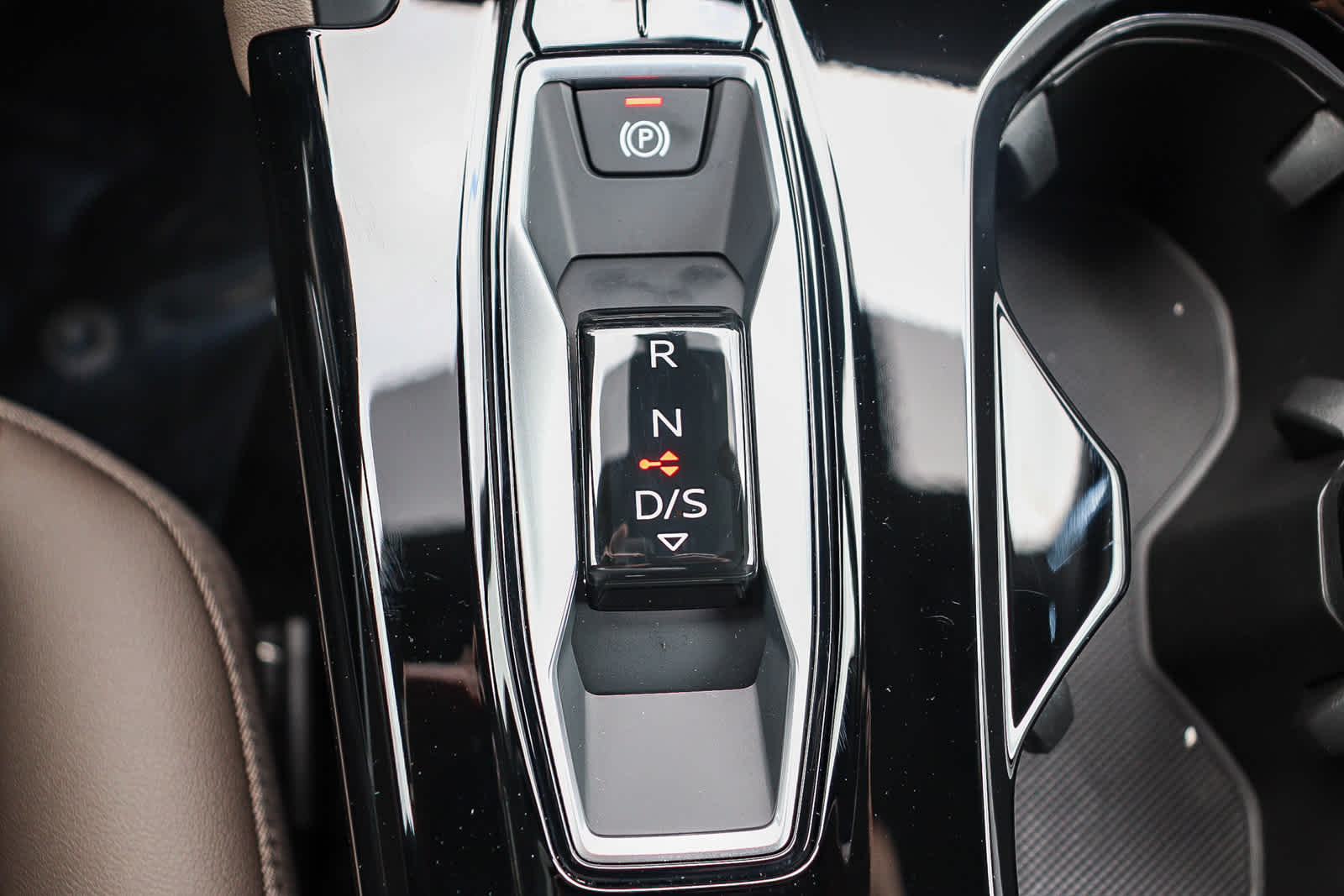 Thumbnail: 2025 Audi Q5 - 27