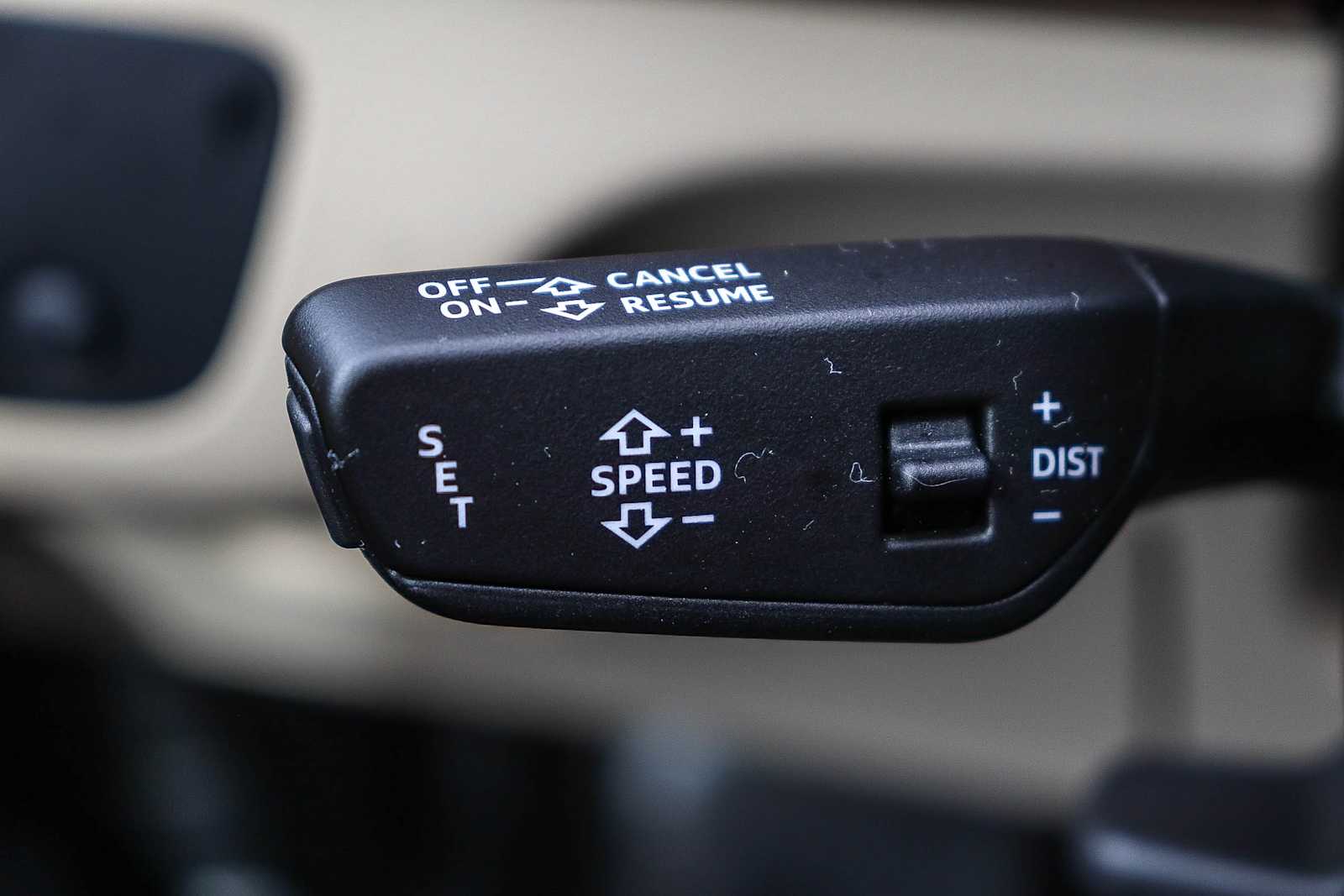 Thumbnail: 2022 Audi Q5 - 33