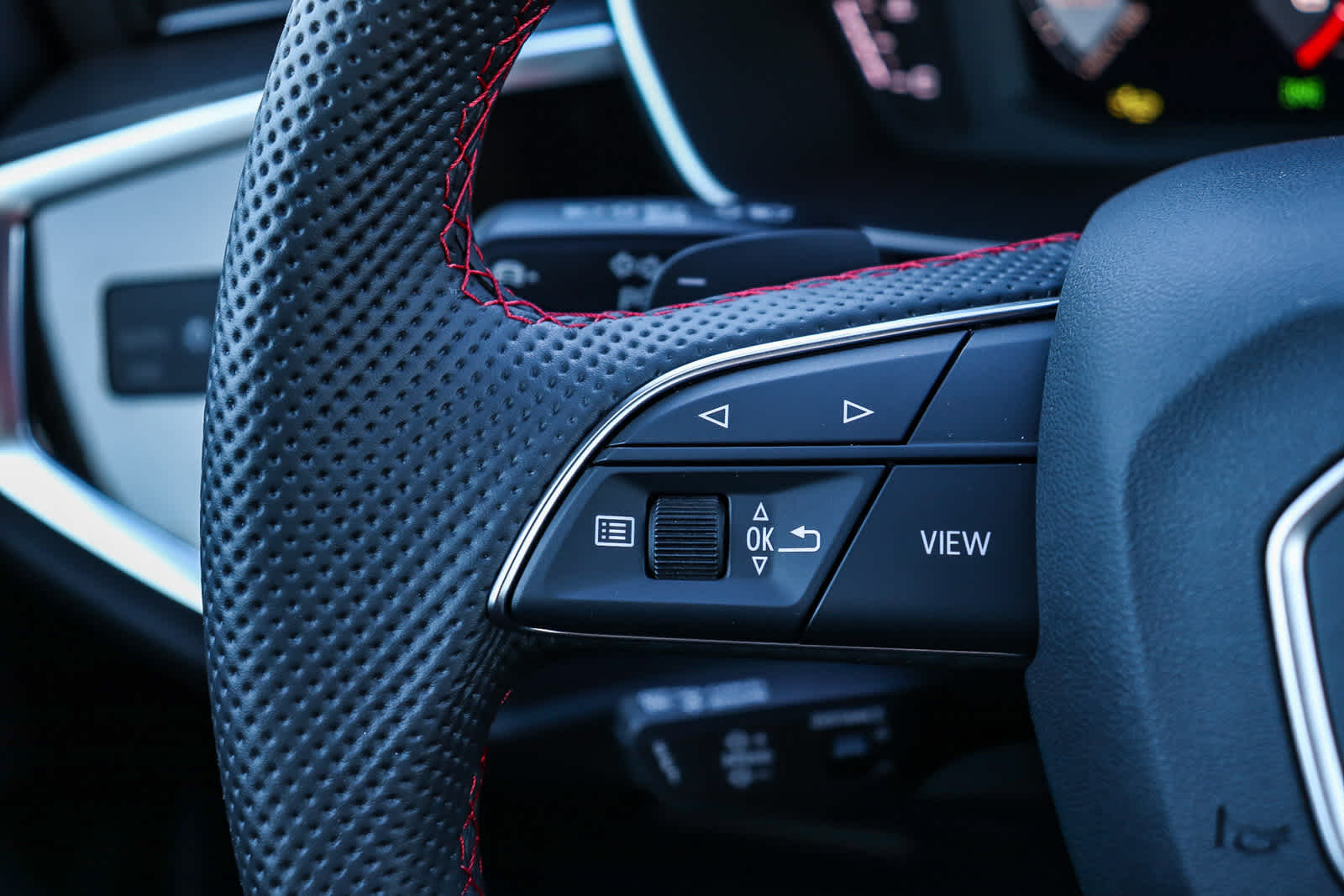 Thumbnail: 2025 Audi Q3 - 20