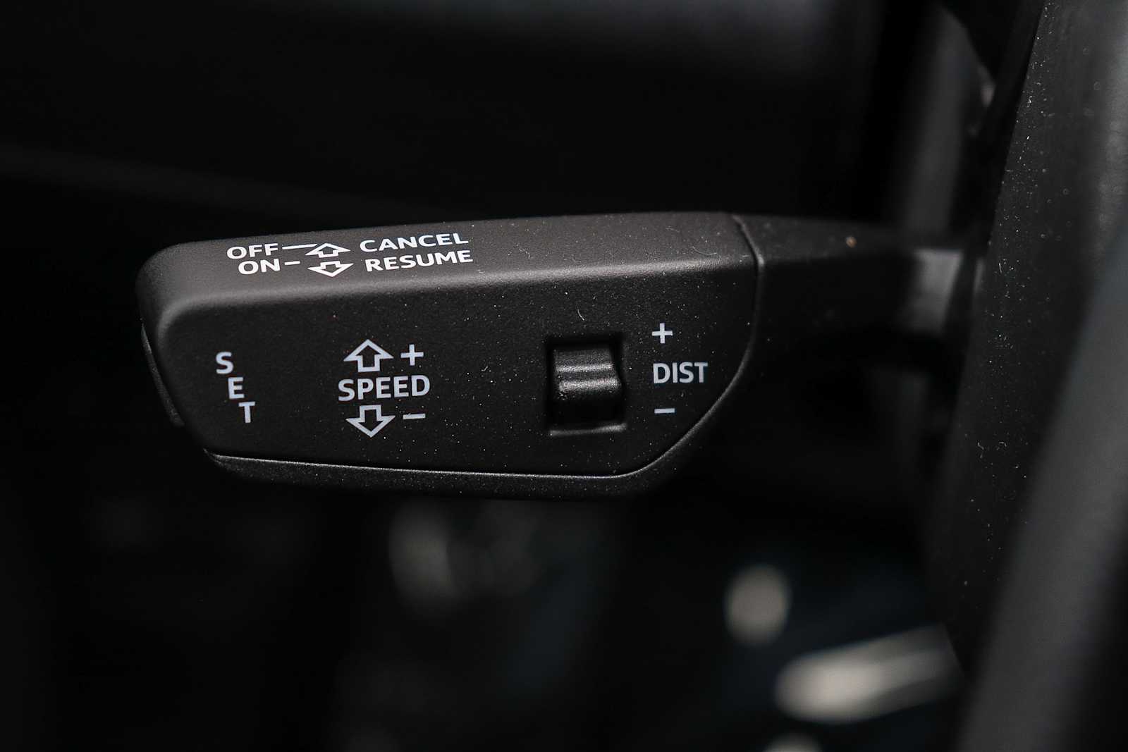 Thumbnail: 2025 Audi Q5 - 30