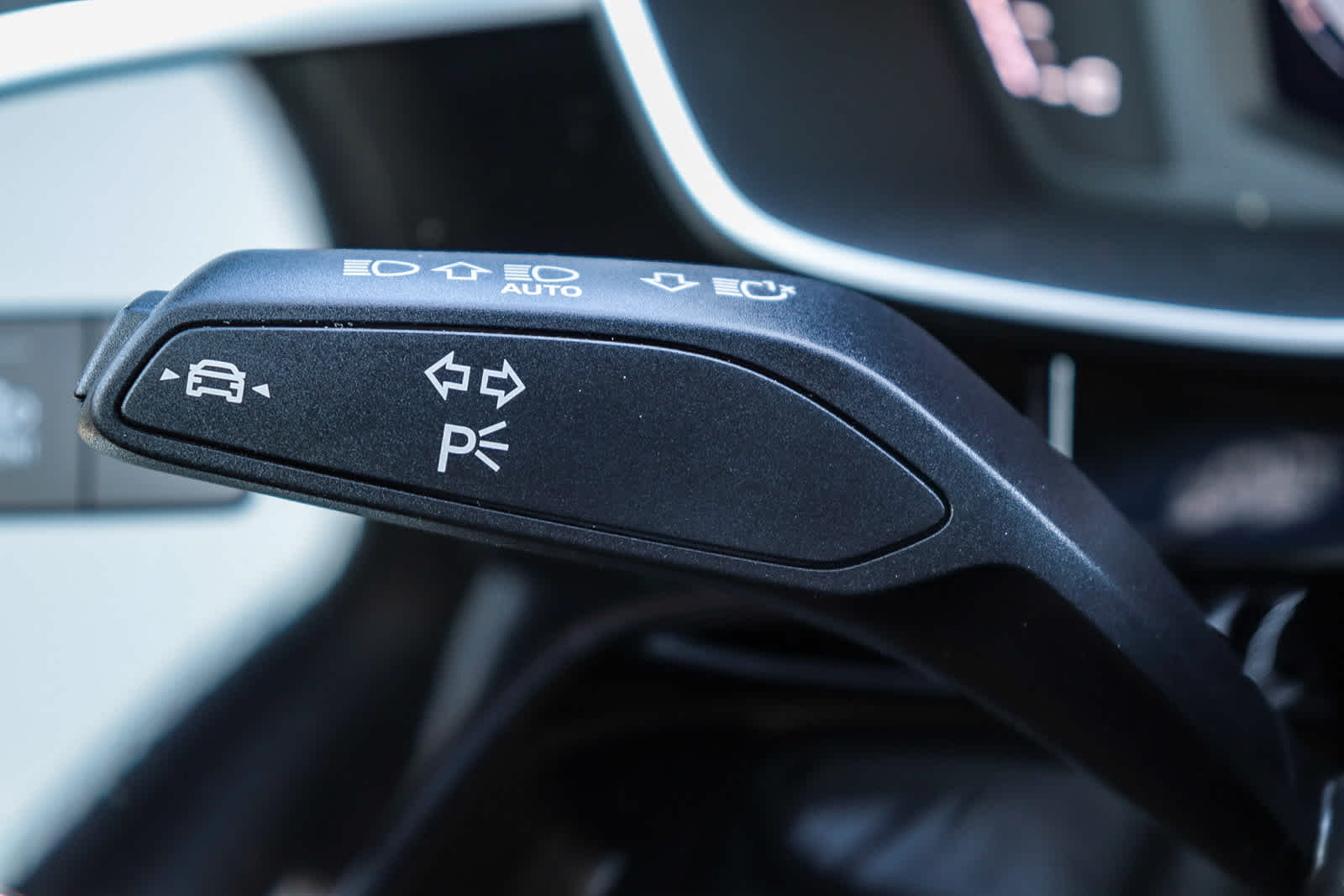 Thumbnail: 2025 Audi Q3 - 31