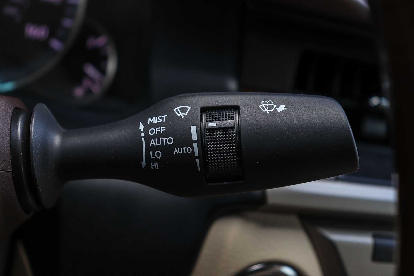 Thumbnail: 2016 Lexus ES - 30