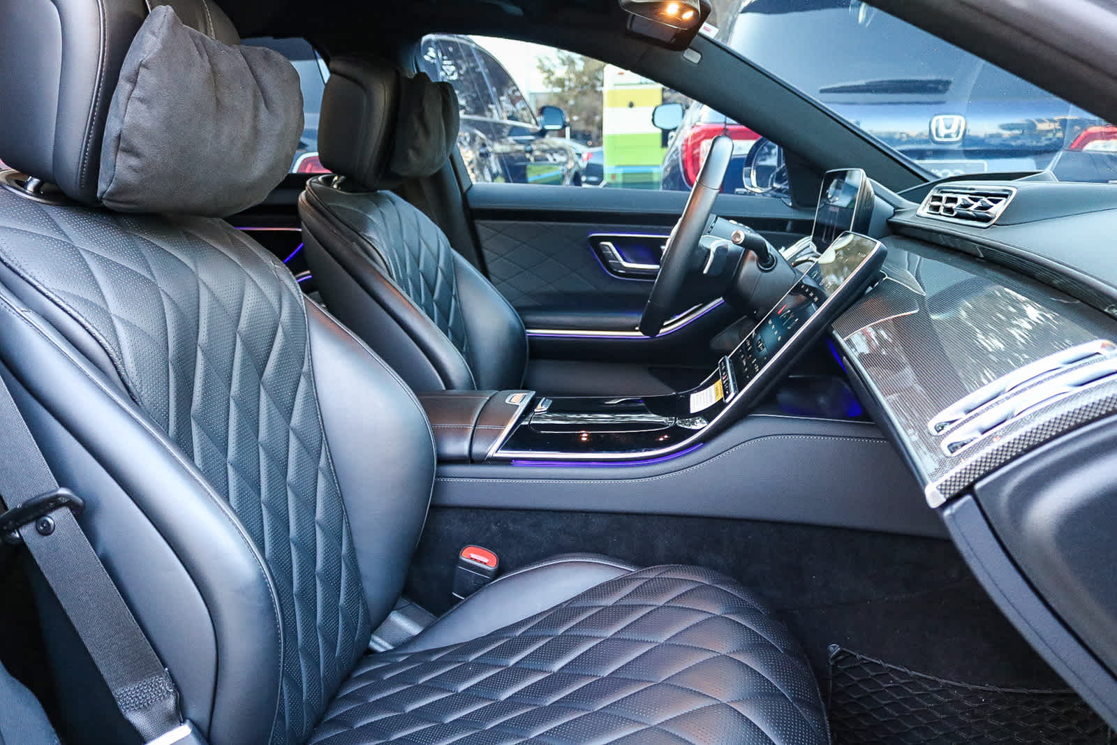 Thumbnail: 2022 Mercedes-Benz S-Class - 24