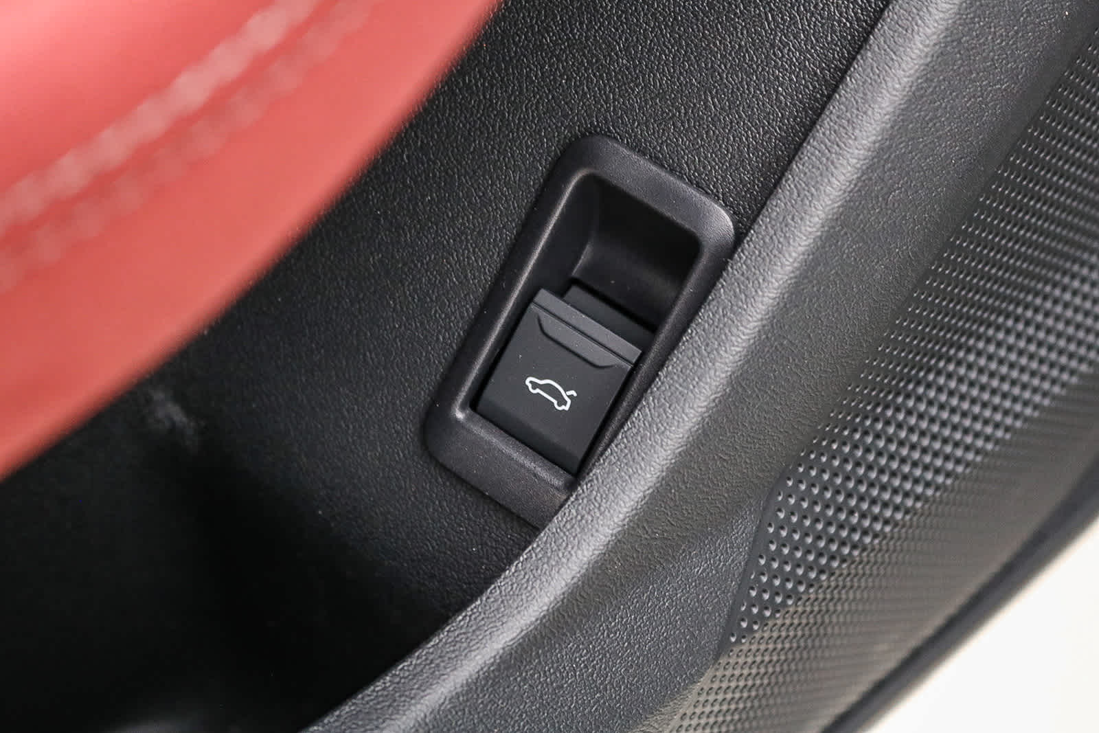 Thumbnail: 2025 Audi S5 - 33