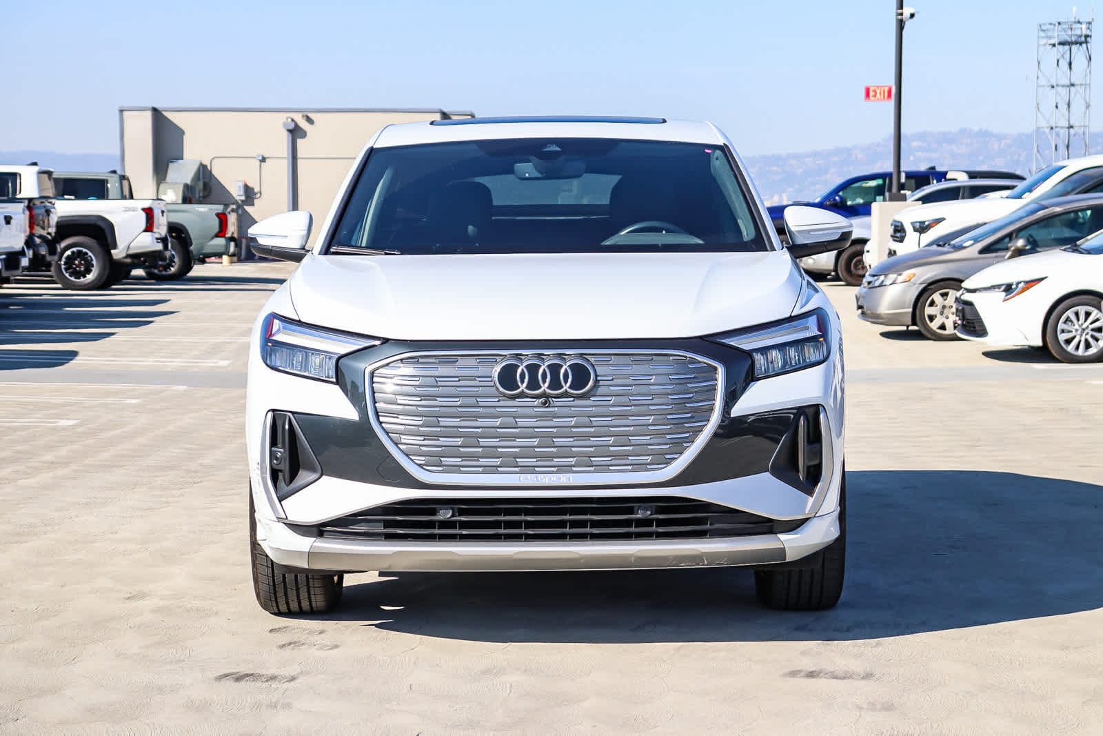 Thumbnail: 2023 Audi Q4 e-tron - 2