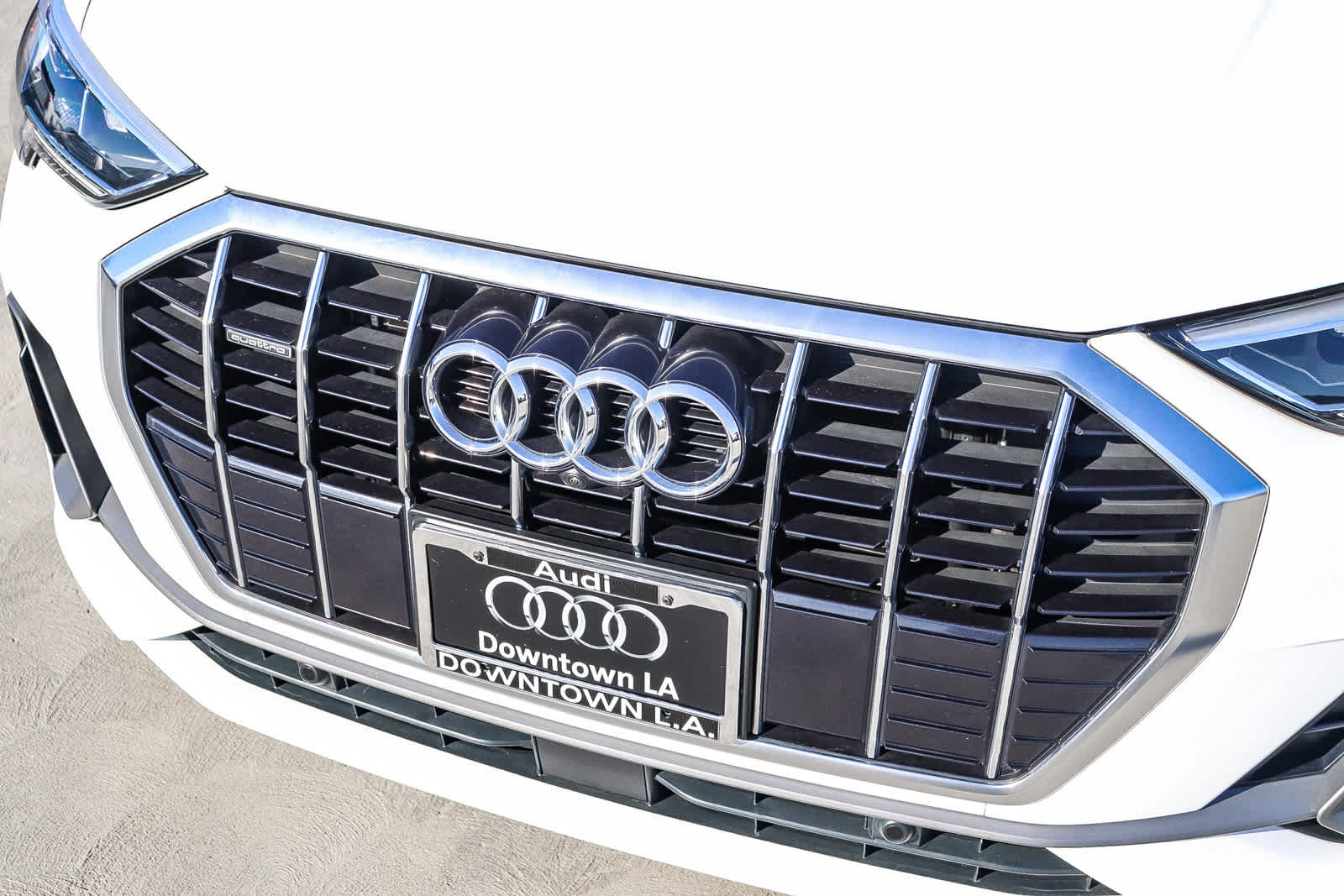 Thumbnail: 2022 Audi Q3 - 8