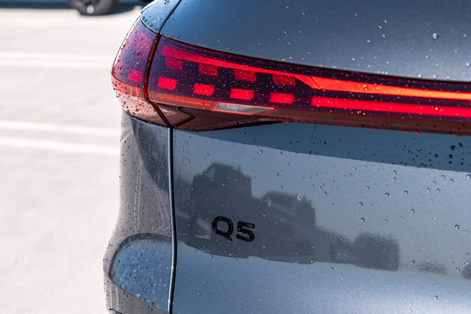 Thumbnail: 2025 Audi Q5 - 7