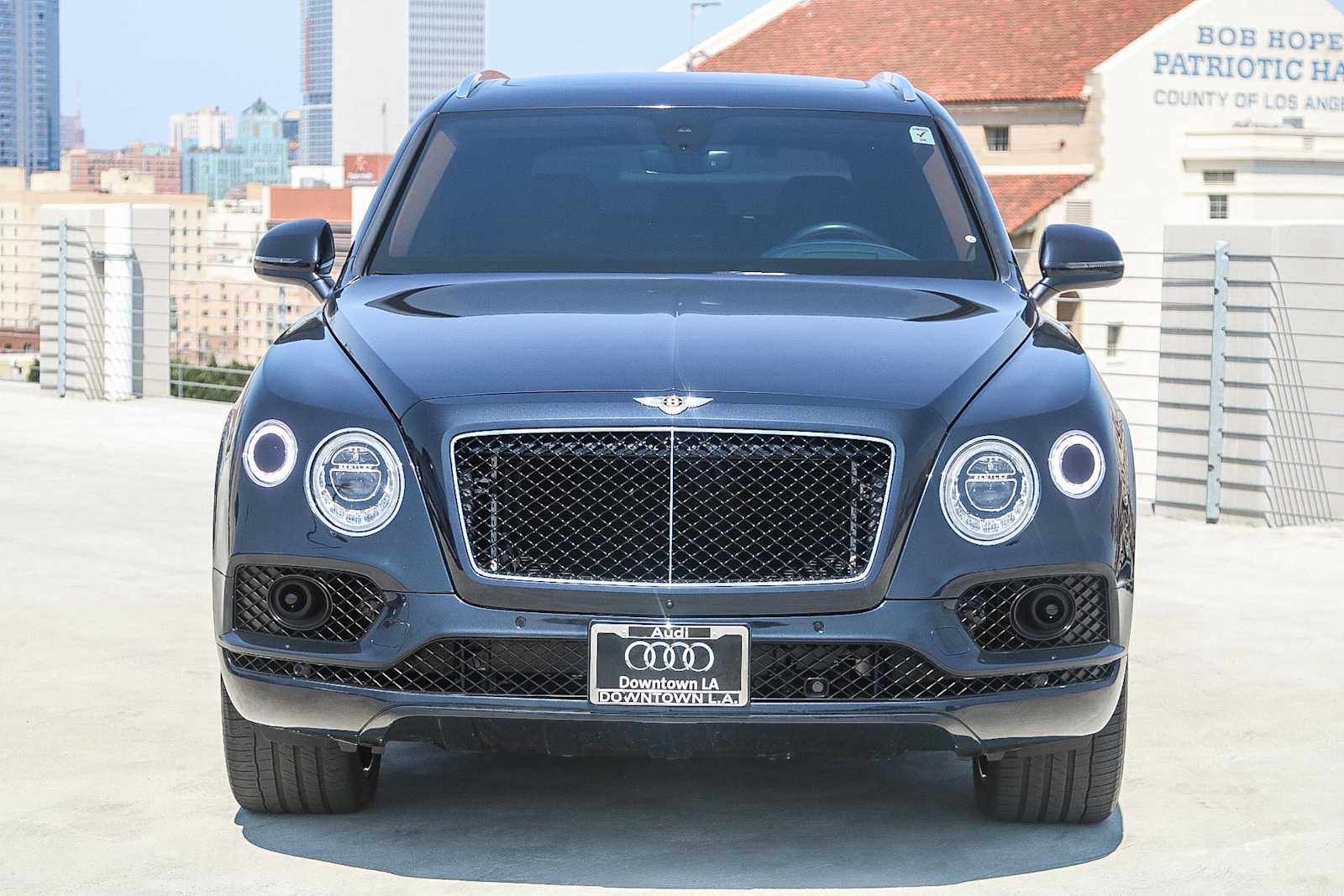 Thumbnail: 2019 Bentley Bentayga - 2