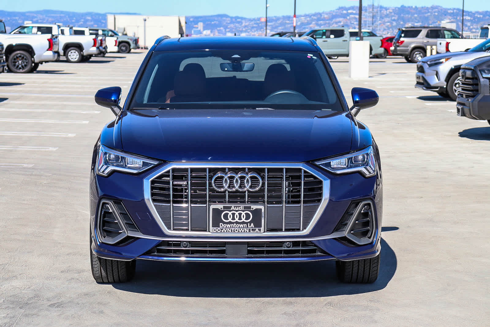 Thumbnail: 2025 Audi Q3 - 2