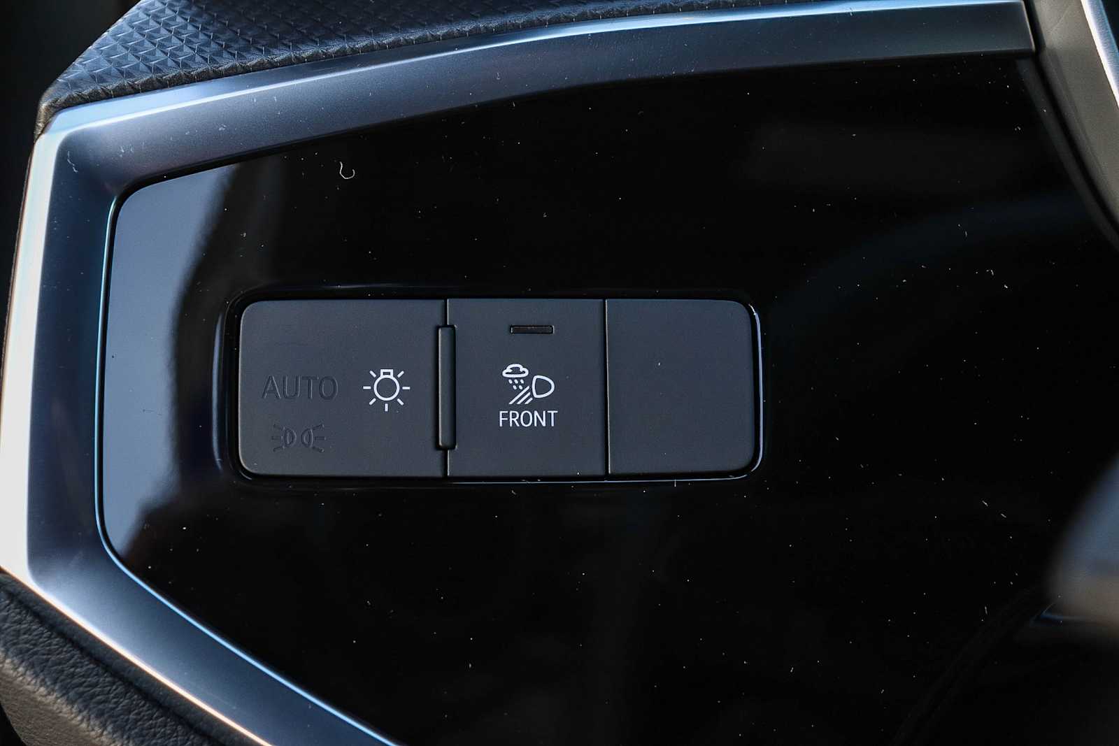 Thumbnail: 2025 Audi Q3 - 31