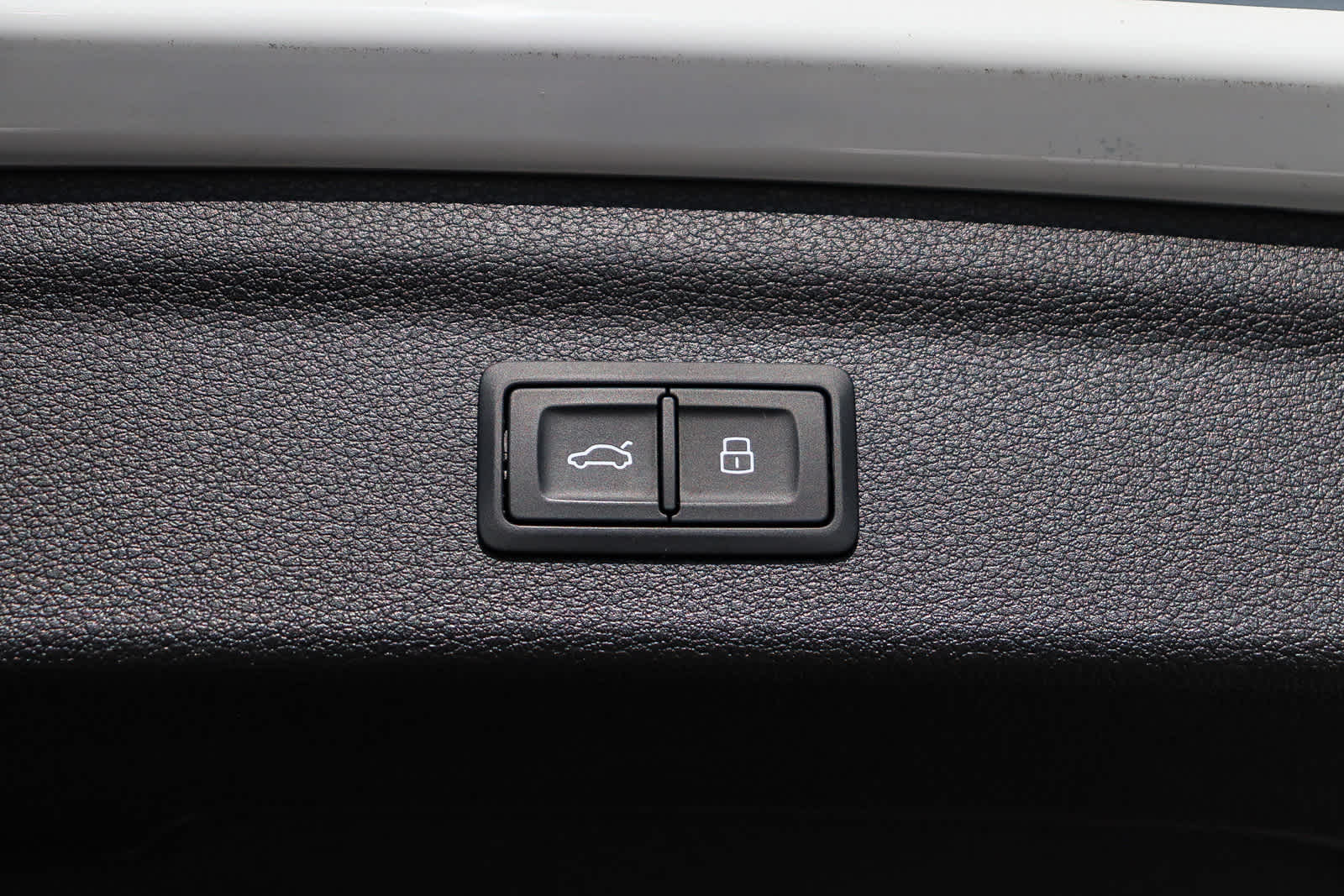 Thumbnail: 2022 Audi Q3 - 37