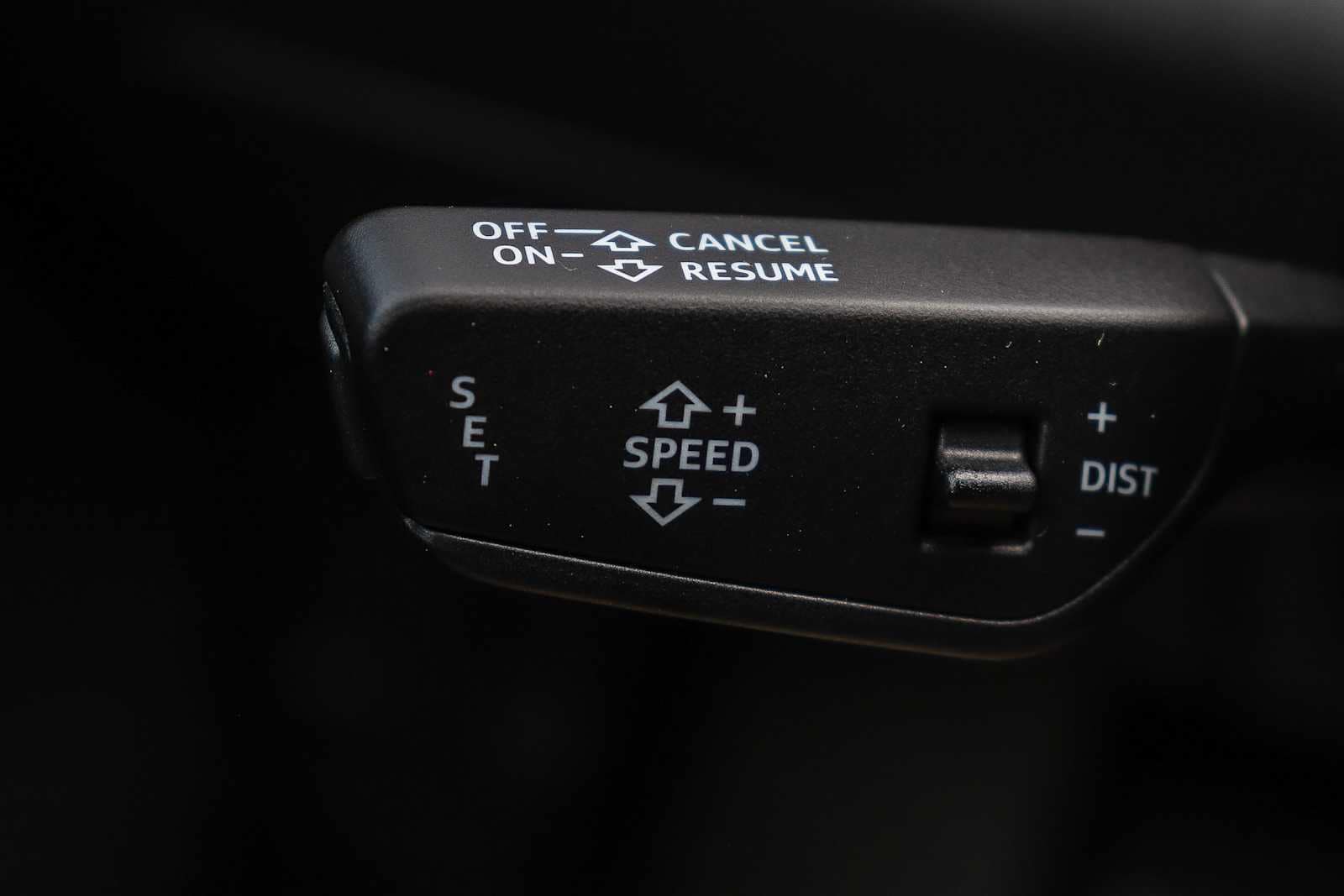 Thumbnail: 2025 Audi Q5 - 30