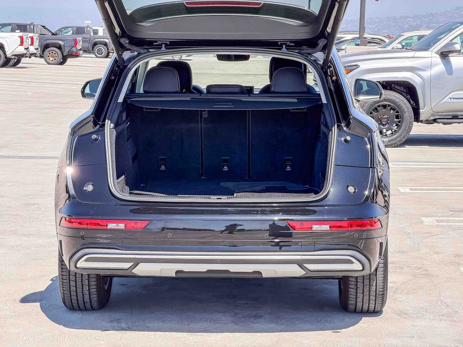 Thumbnail: 2023 Audi Q5 - 34
