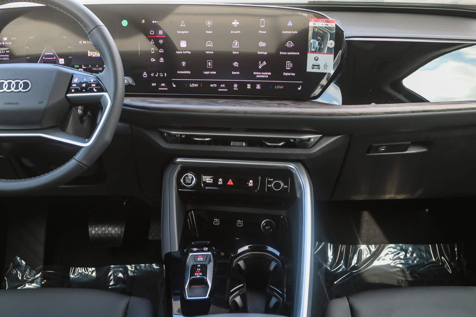 Thumbnail: 2025 Audi Q5 - 17