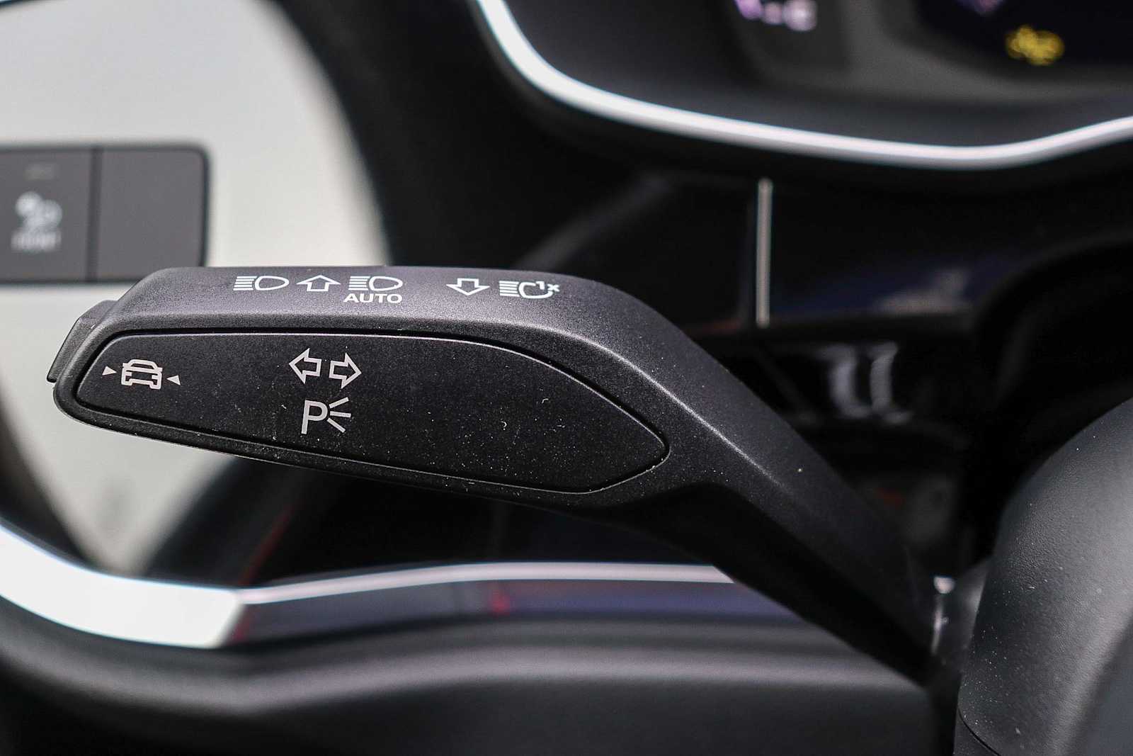 Thumbnail: 2025 Audi Q3 - 31