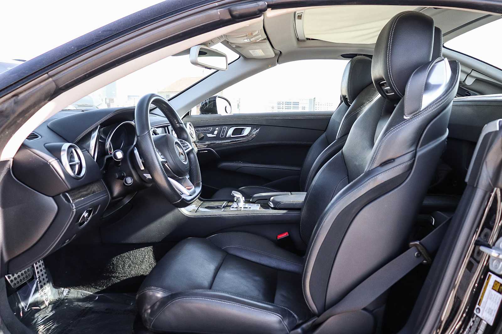 Thumbnail: 2018 Mercedes-Benz SL-Class - 30