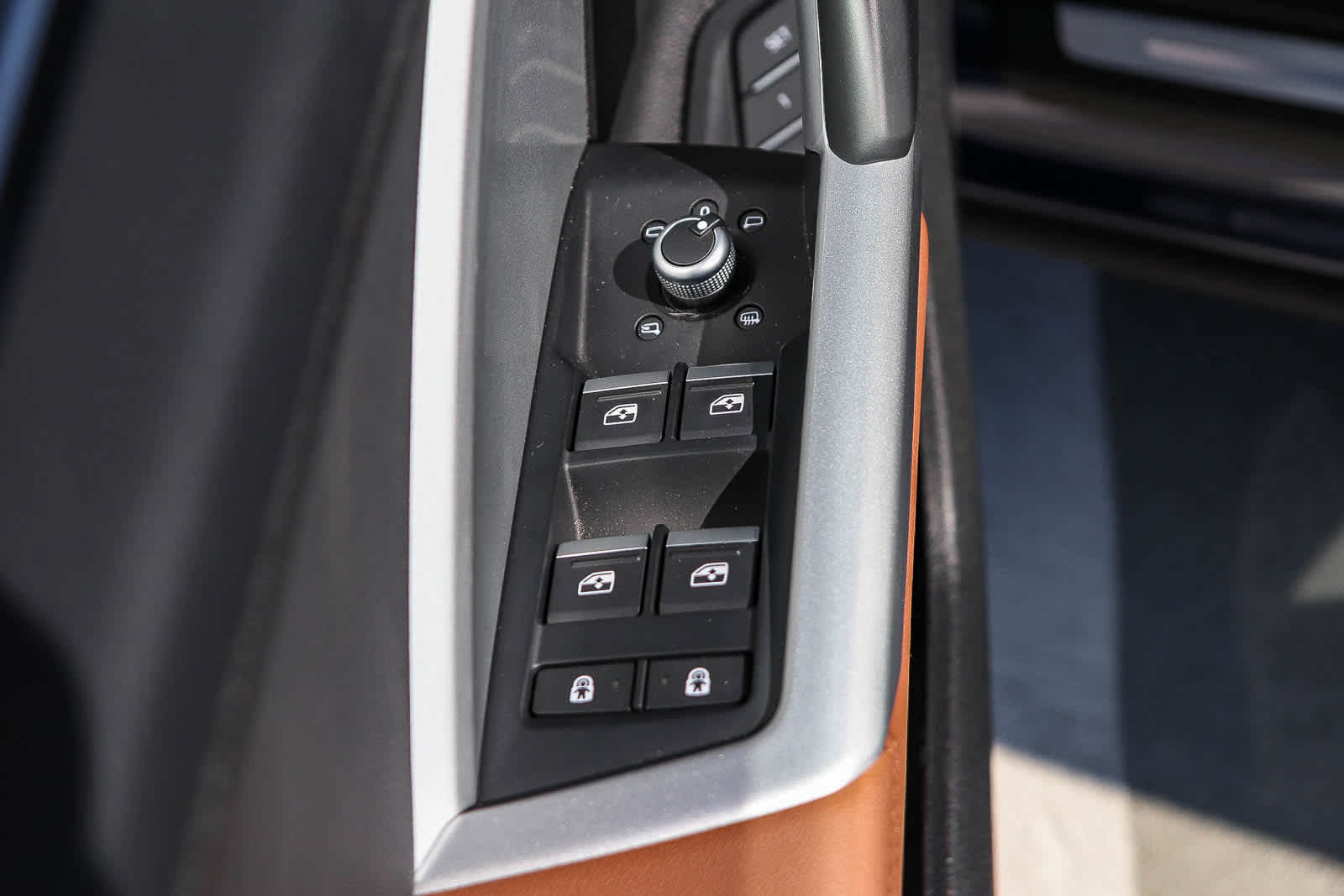 Thumbnail: 2025 Audi Q3 - 27