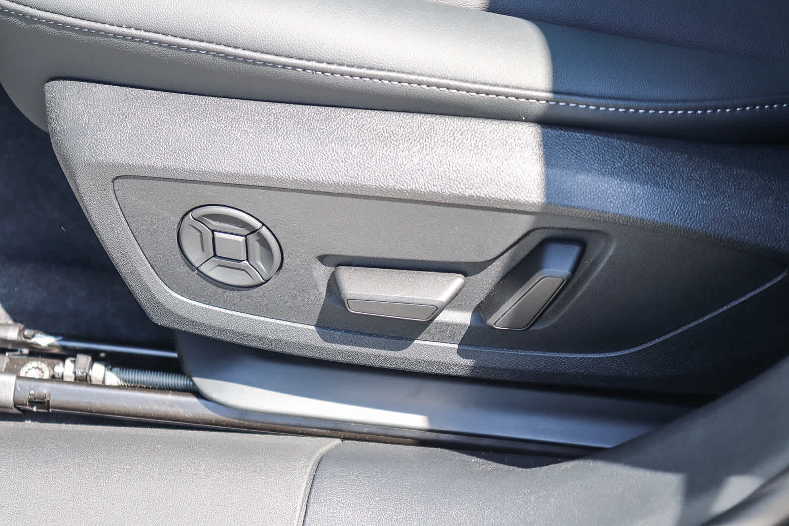 Thumbnail: 2025 Audi A5 - 15