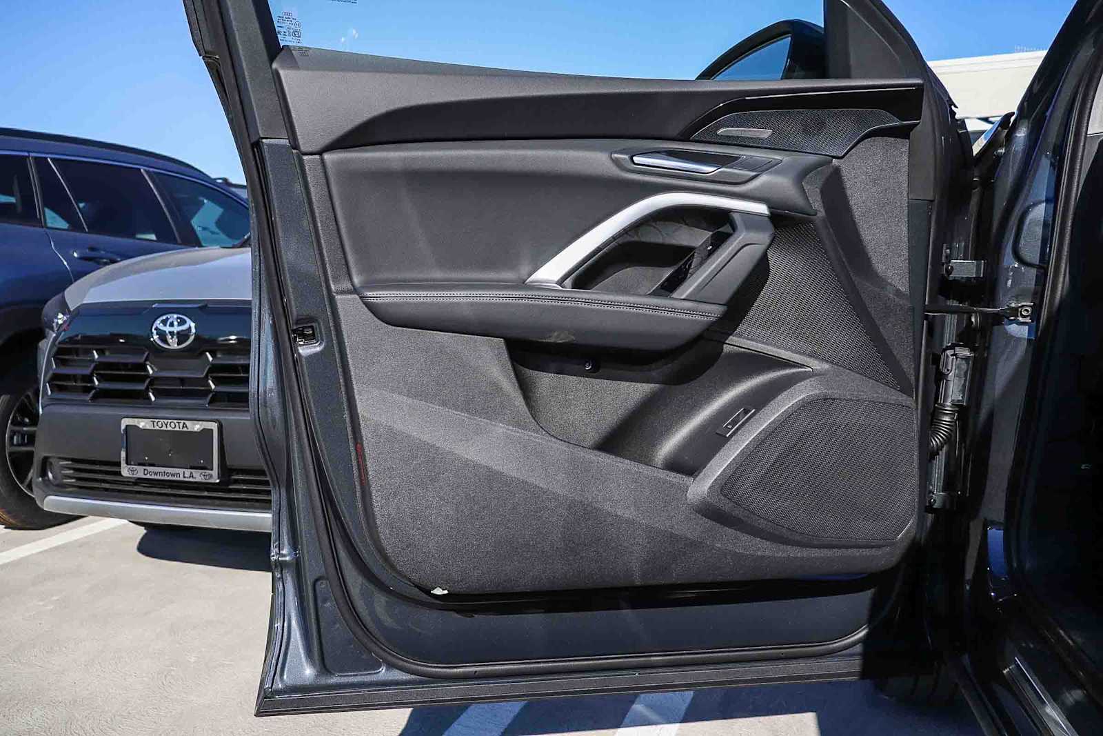 Thumbnail: 2025 Audi Q5 - 28