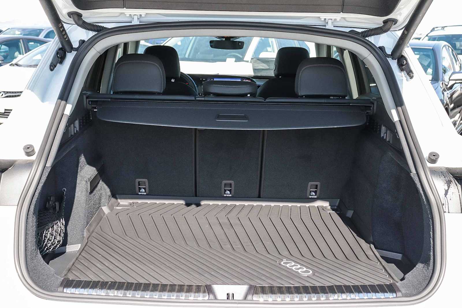 Thumbnail: 2025 Audi Q5 - 34