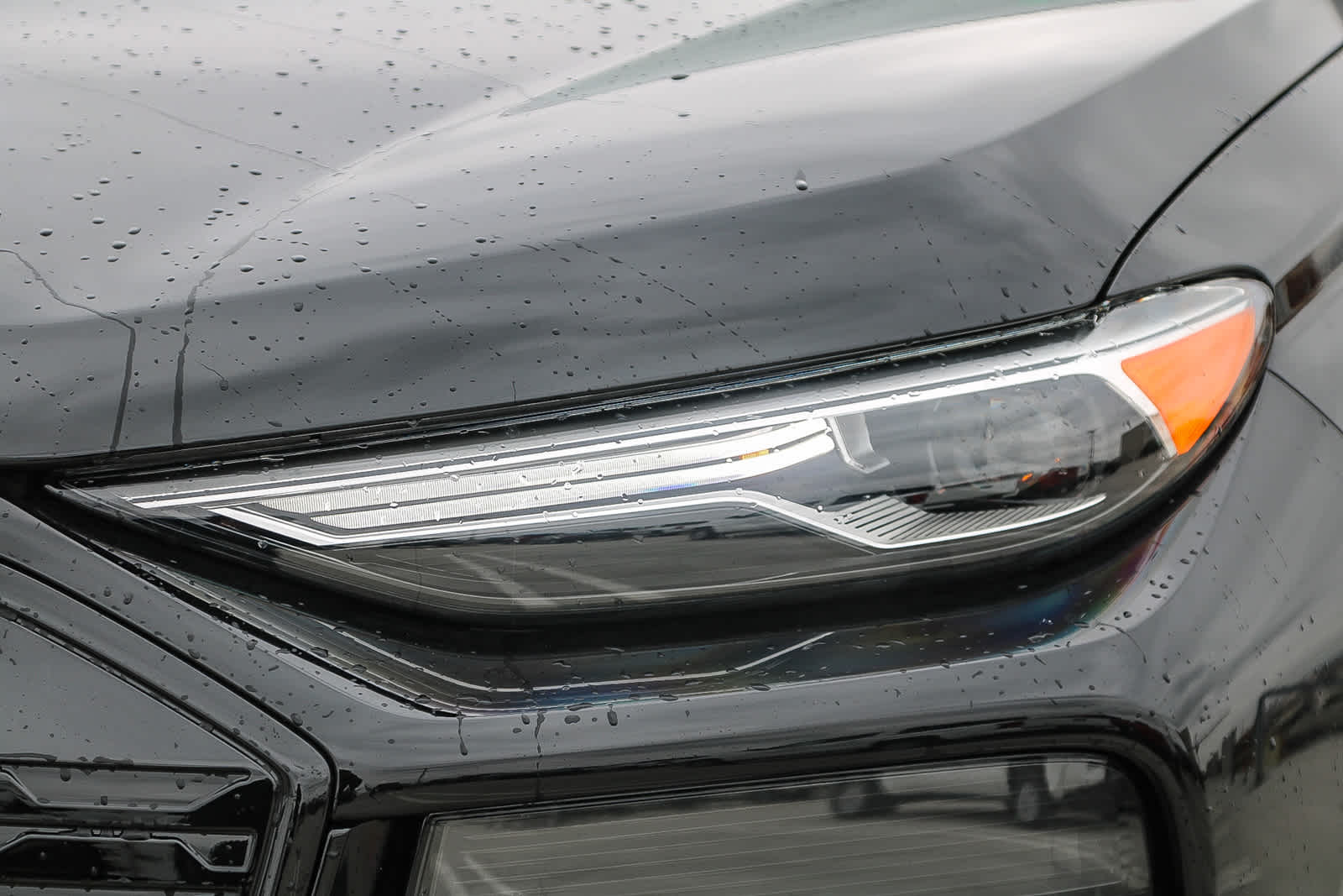 Thumbnail: 2025 Audi Q6 e-tron - 4