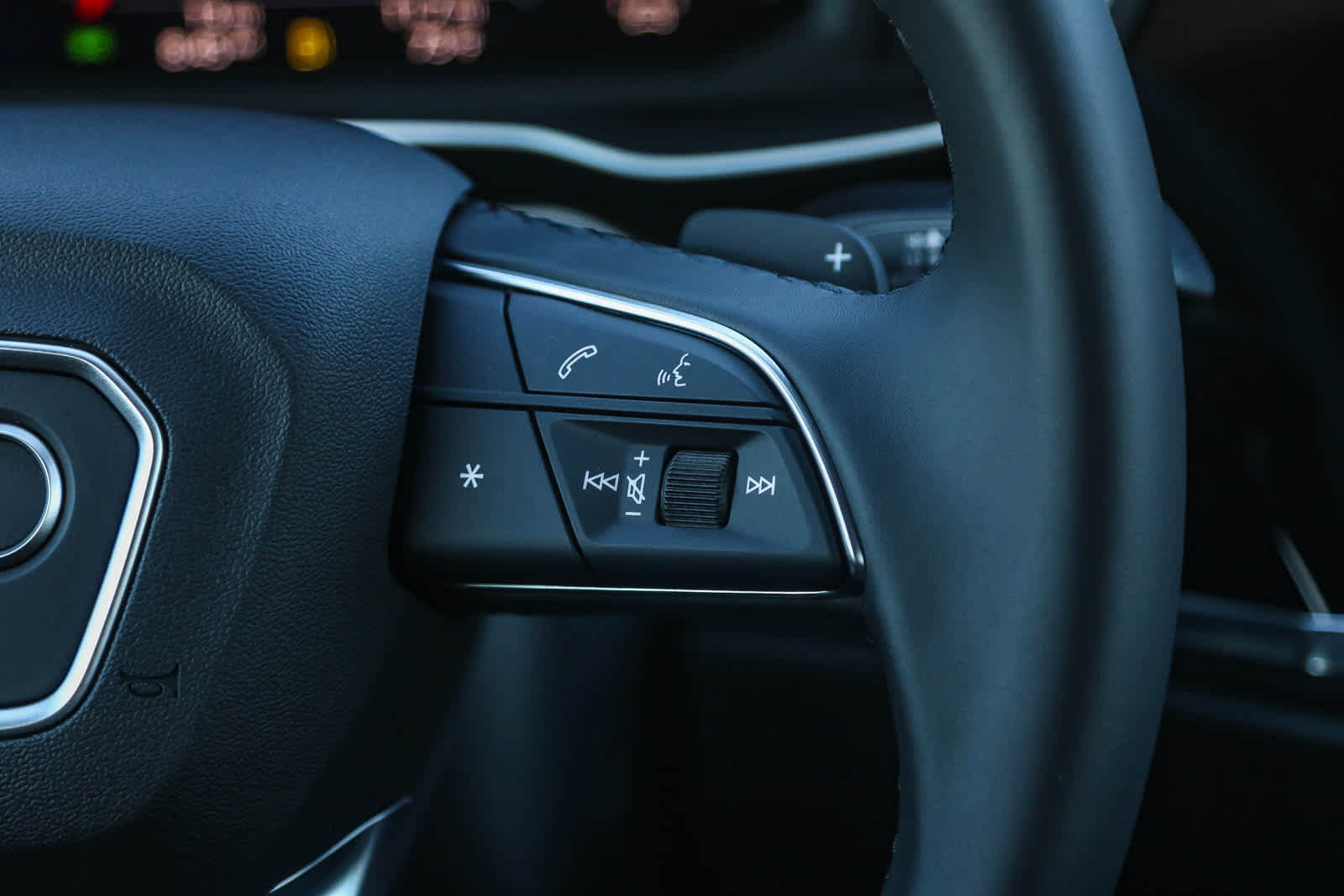 Thumbnail: 2025 Audi Q3 - 22