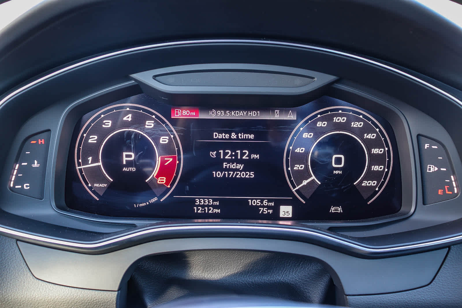 Thumbnail: 2025 Audi RS 6 - 37