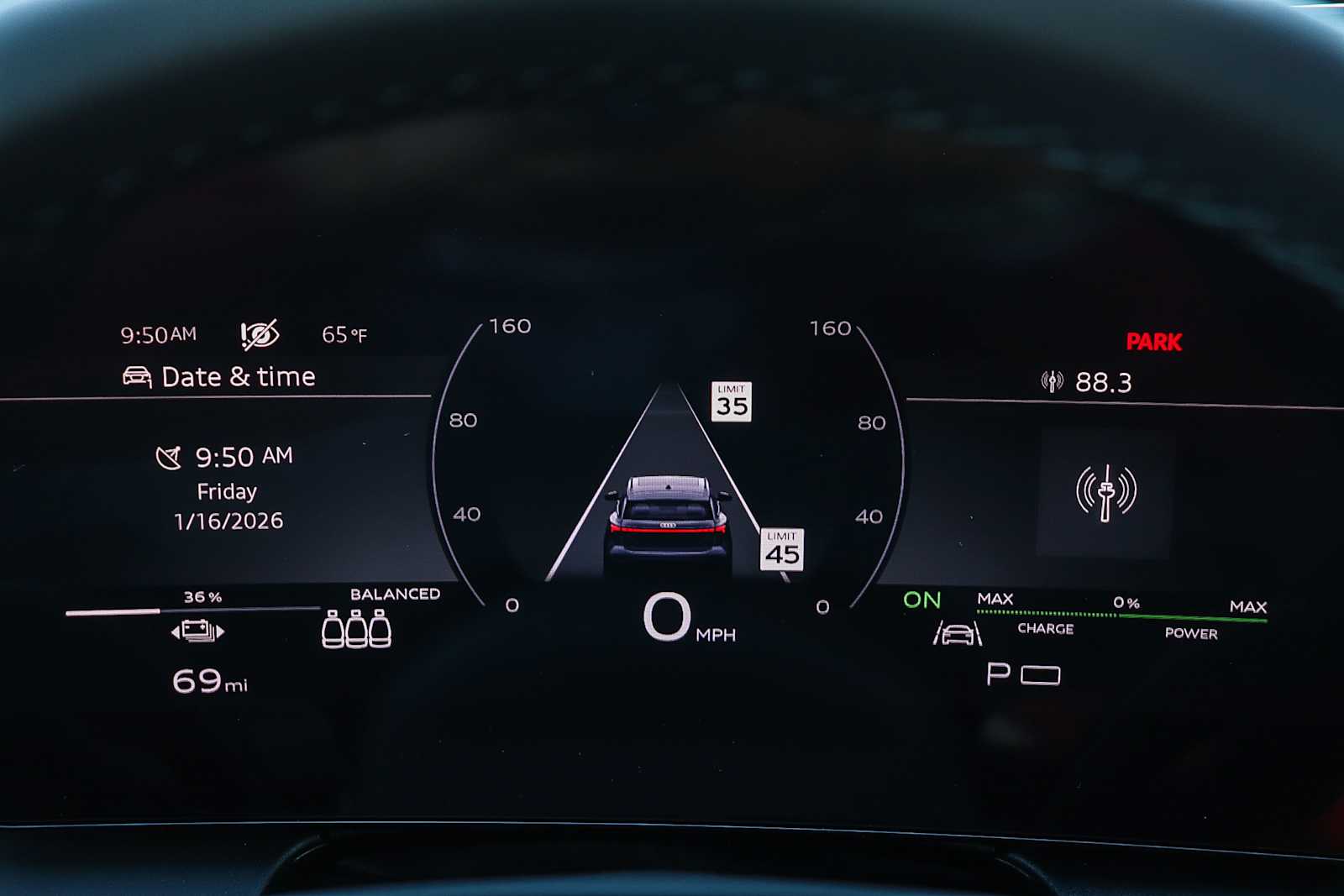 Thumbnail: 2025 Audi Q6 e-tron - 32