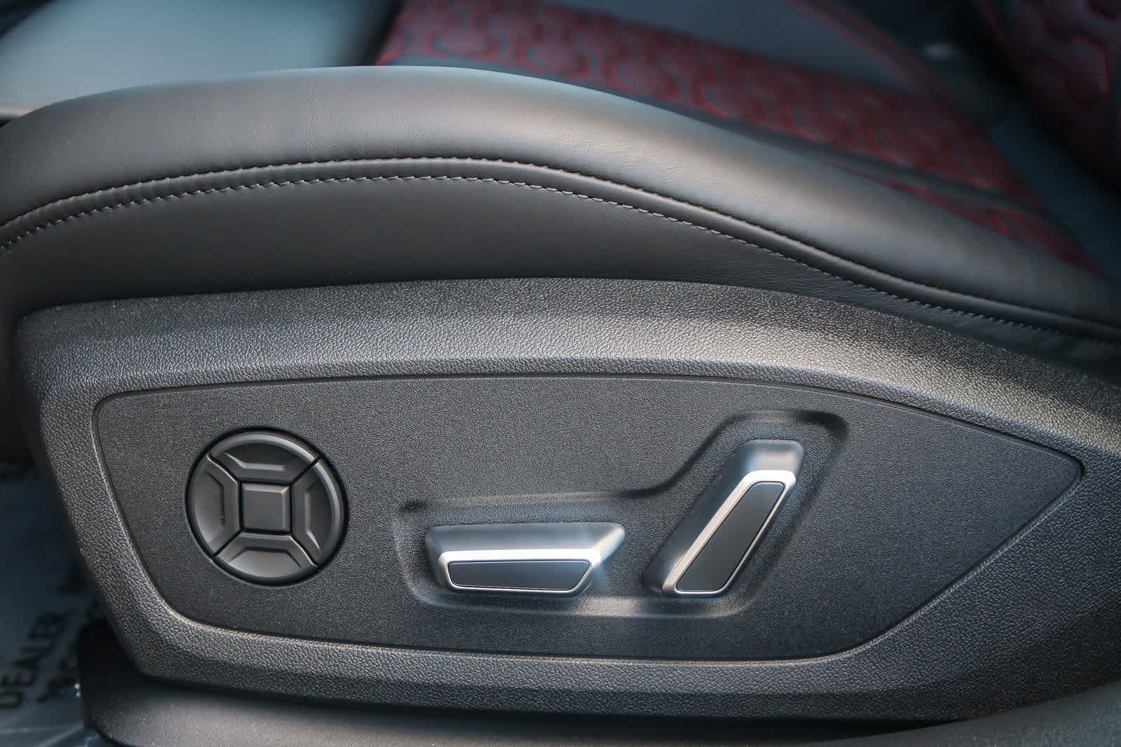 Thumbnail: 2026 Audi RS 7 - 29