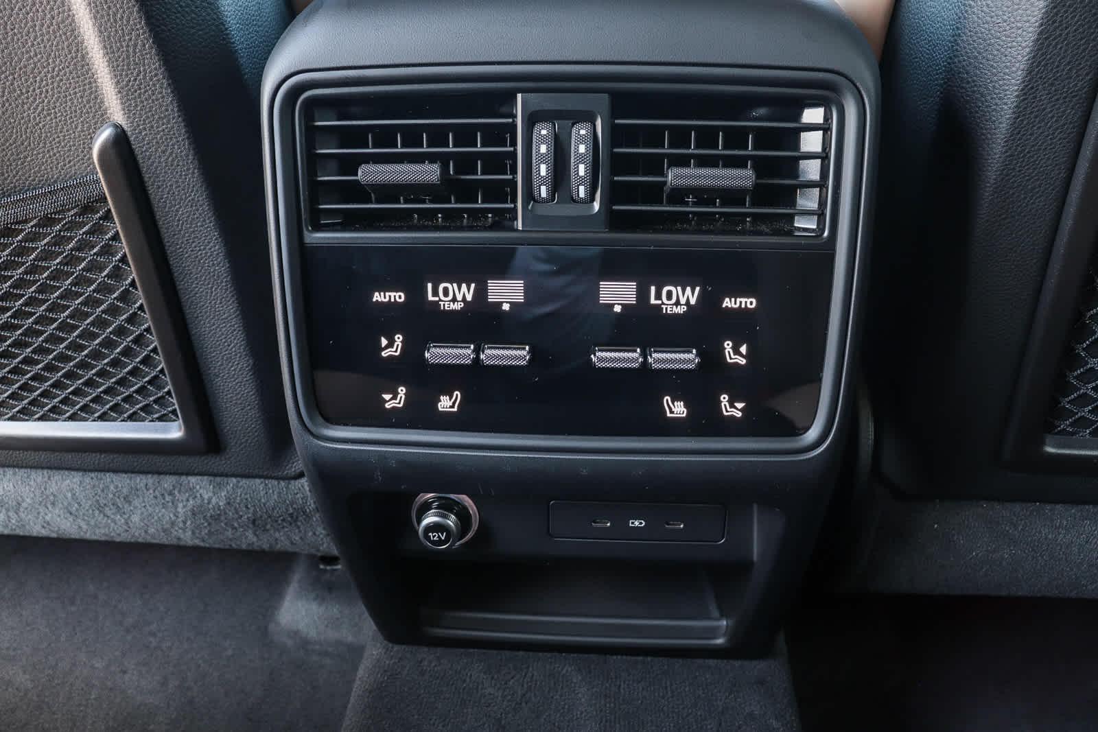 Thumbnail: 2025 Porsche  - 27