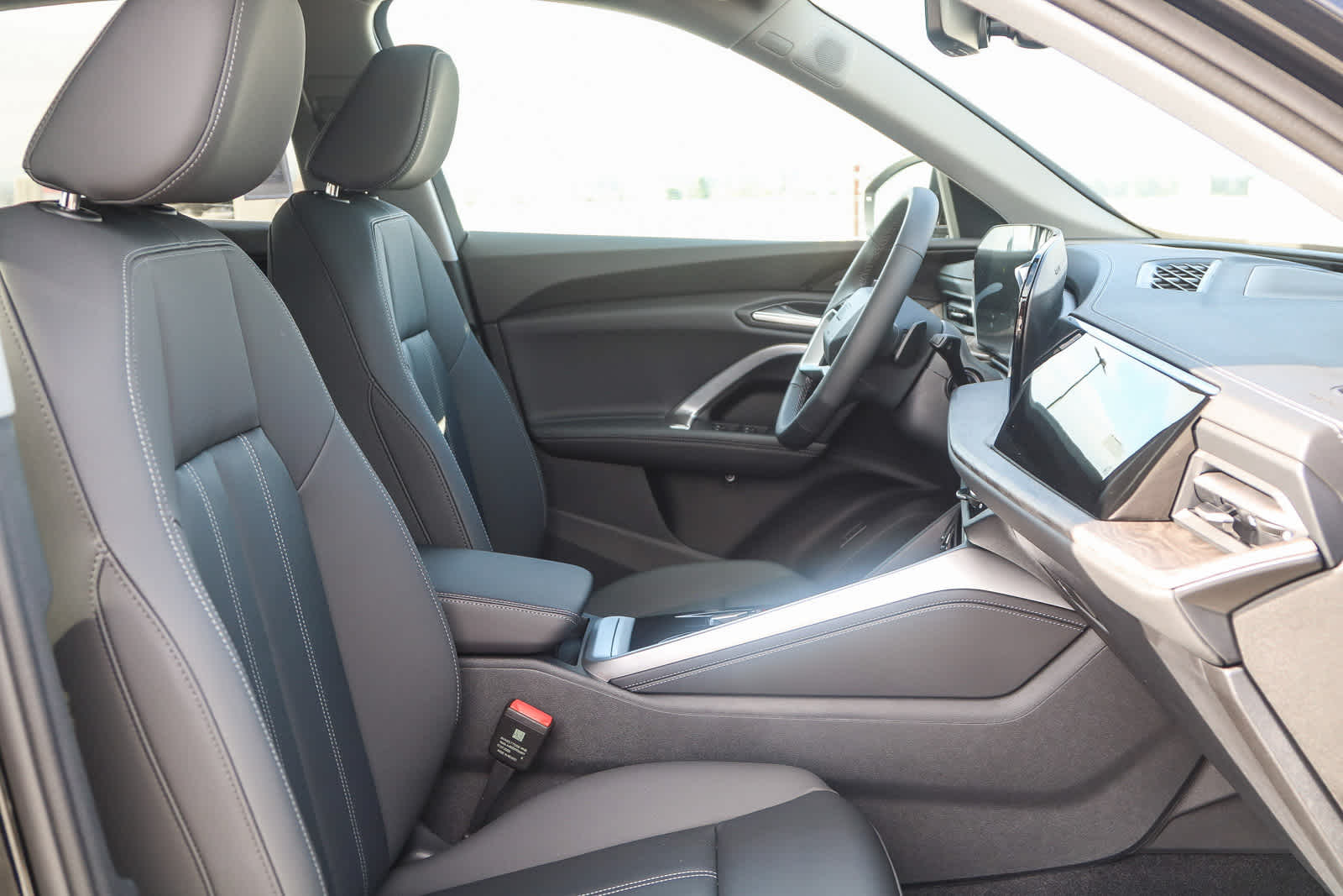 Thumbnail: 2025 Audi Q5 - 23