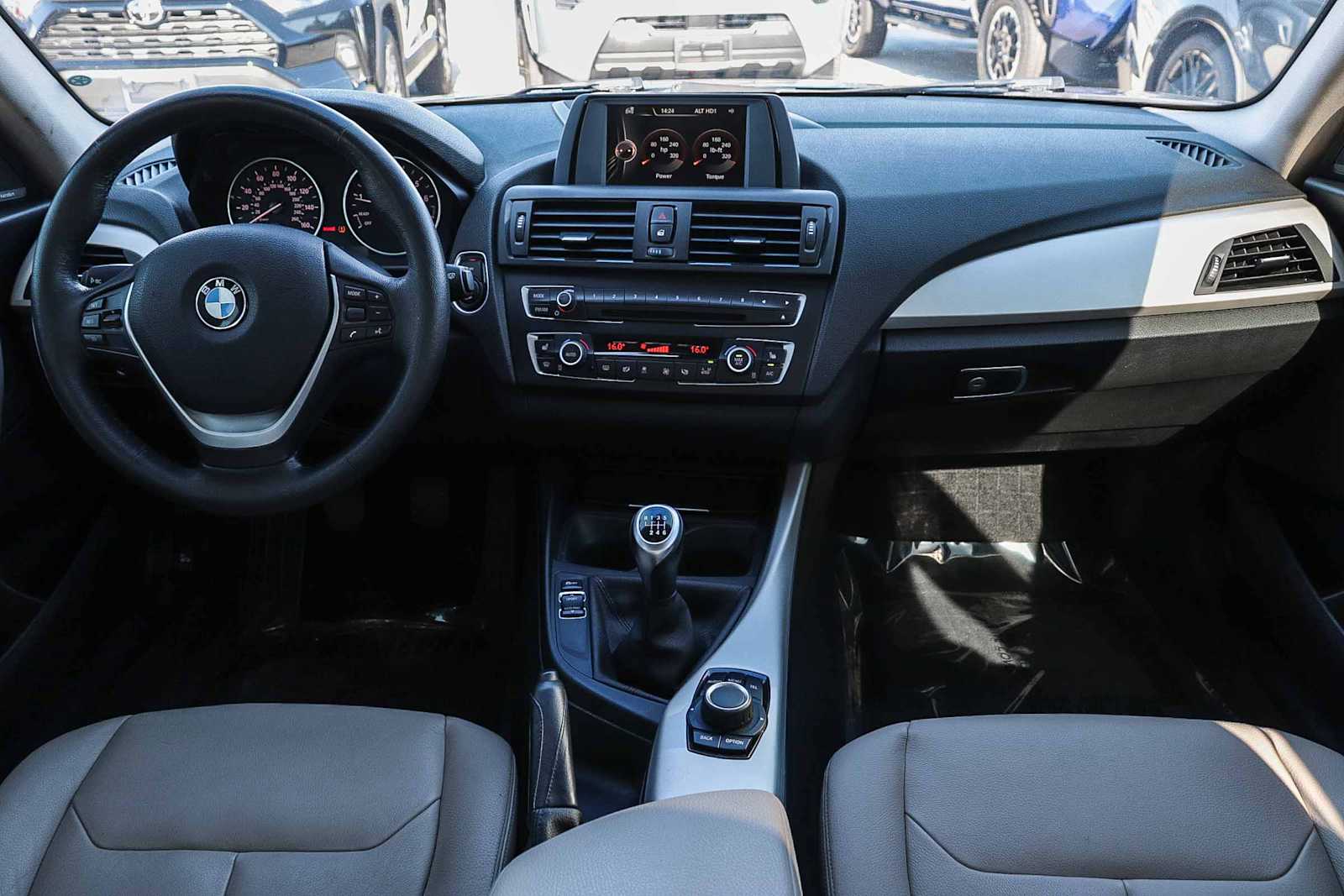 Thumbnail: 2015 BMW 2 Series - 15