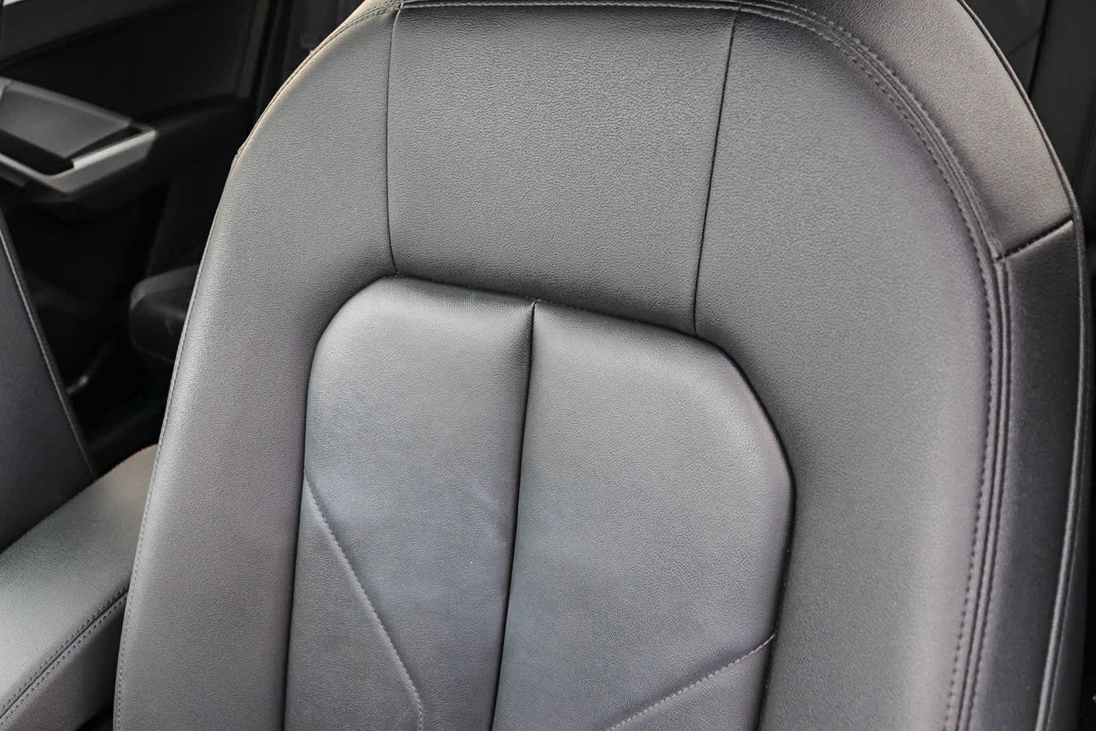 Thumbnail: 2023 Audi Q3 - 39