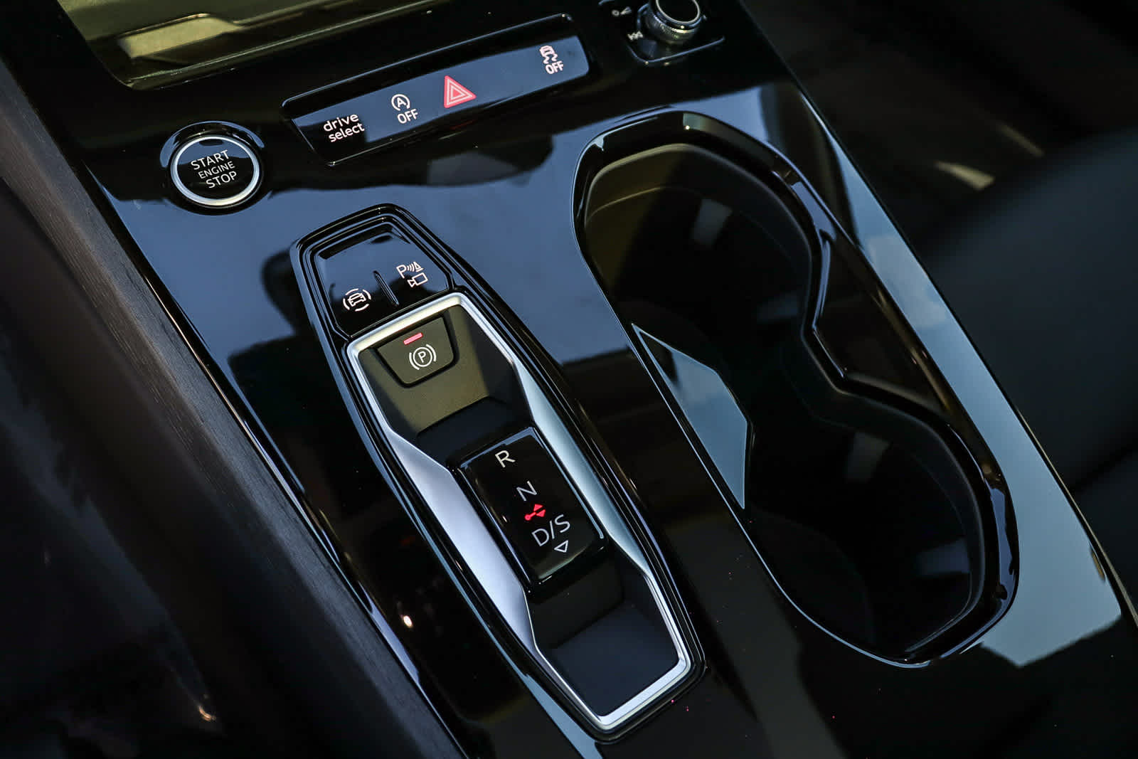 Thumbnail: 2025 Audi A5 - 24