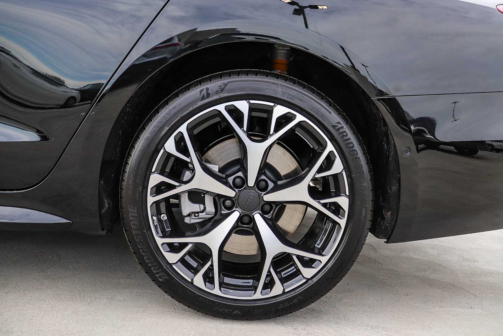 Thumbnail: 2026 Audi A6 - 13