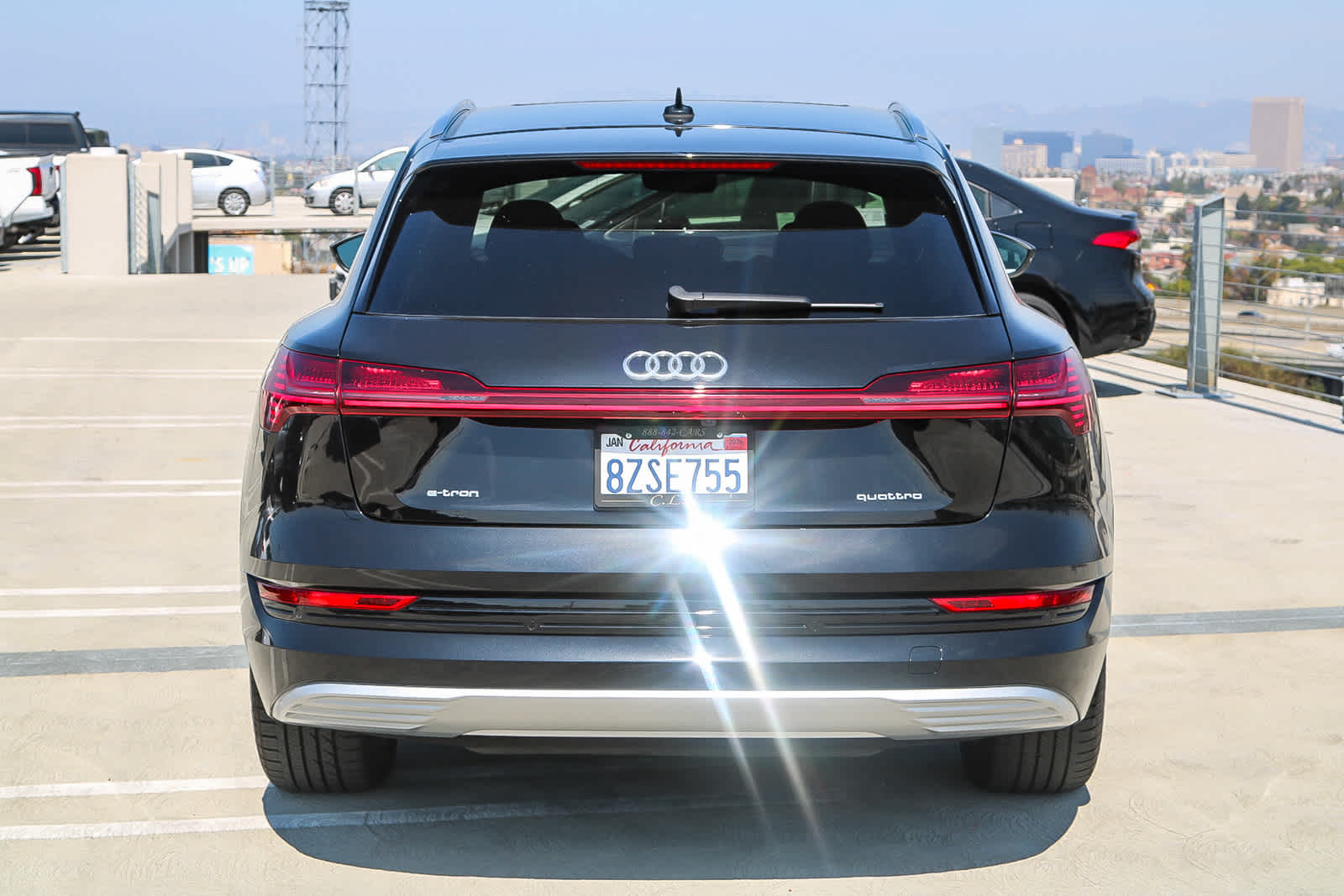 Thumbnail: 2022 Audi e-tron - 7