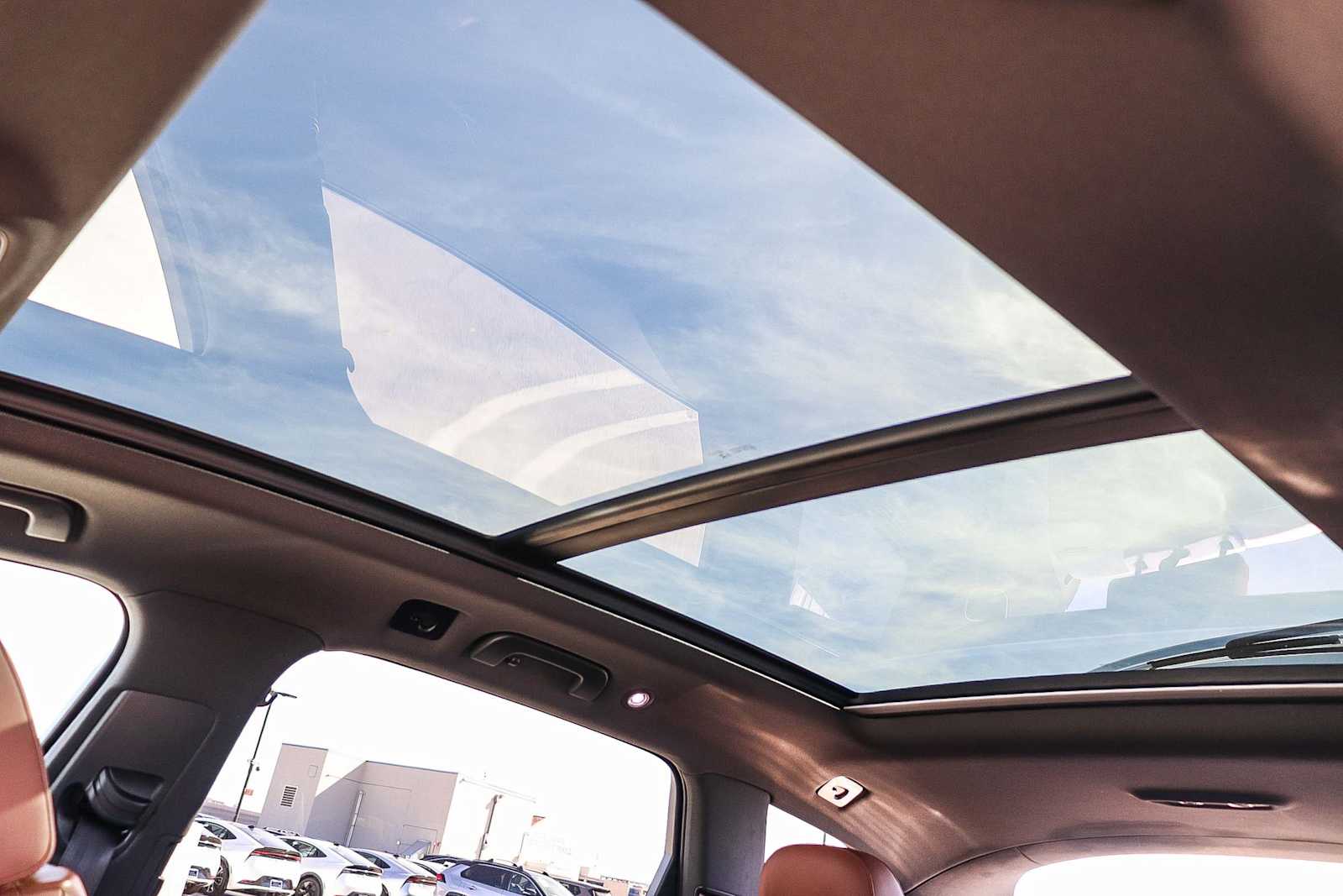 Thumbnail: 2023 Audi Q7 - 32