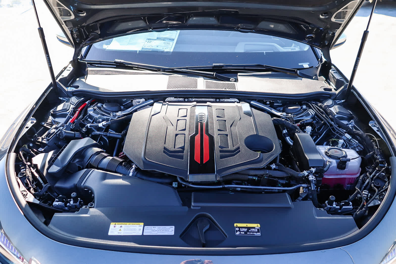 Thumbnail: 2025 Audi S5 - 38