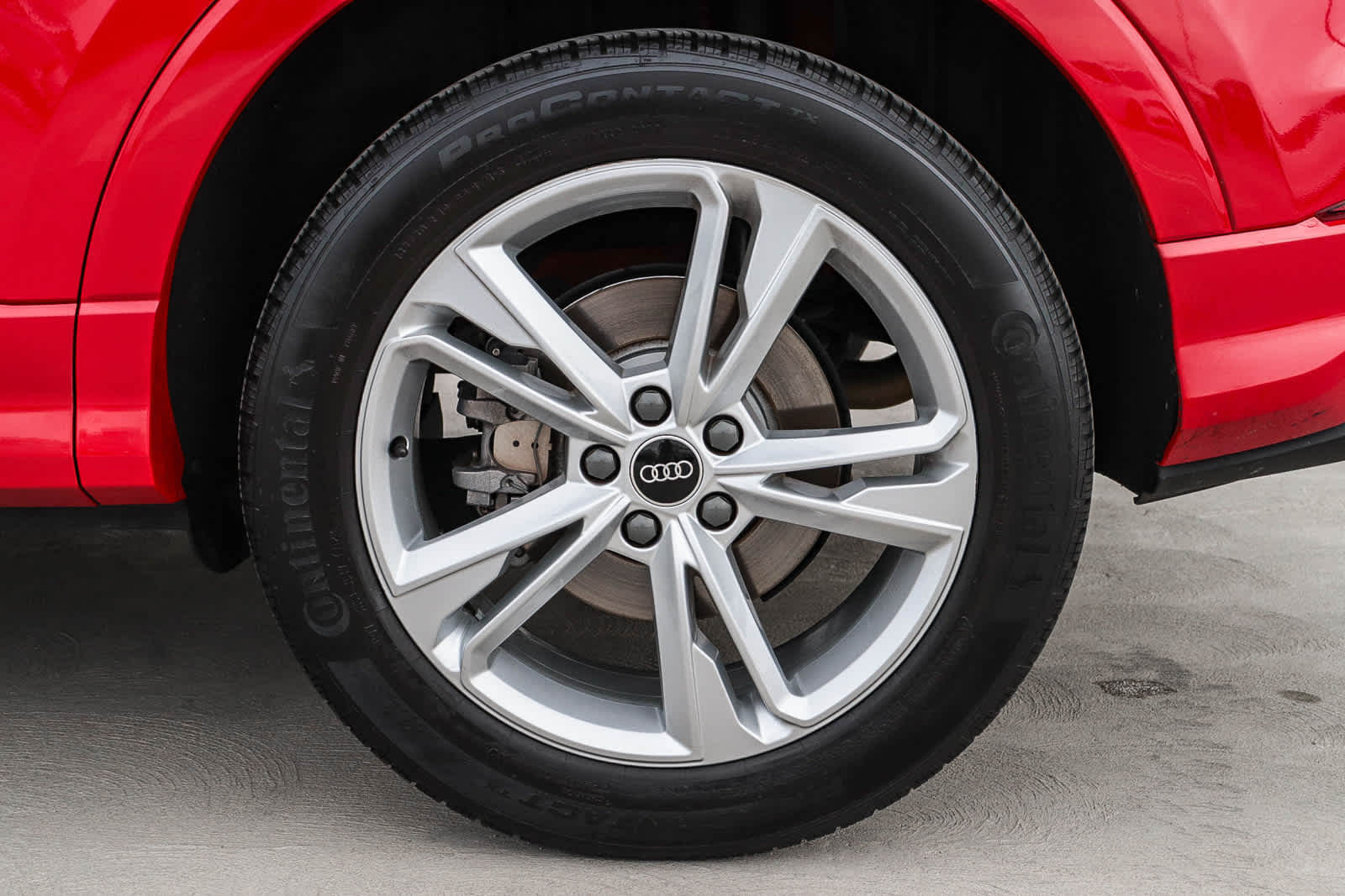 Thumbnail: 2023 Audi Q3 - 13