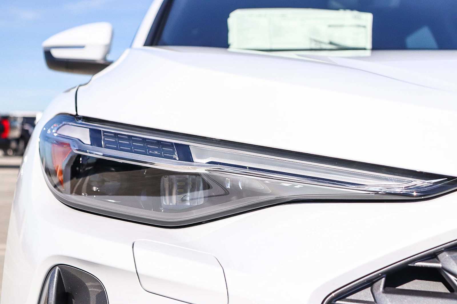 Thumbnail: 2025 Audi Q5 - 9