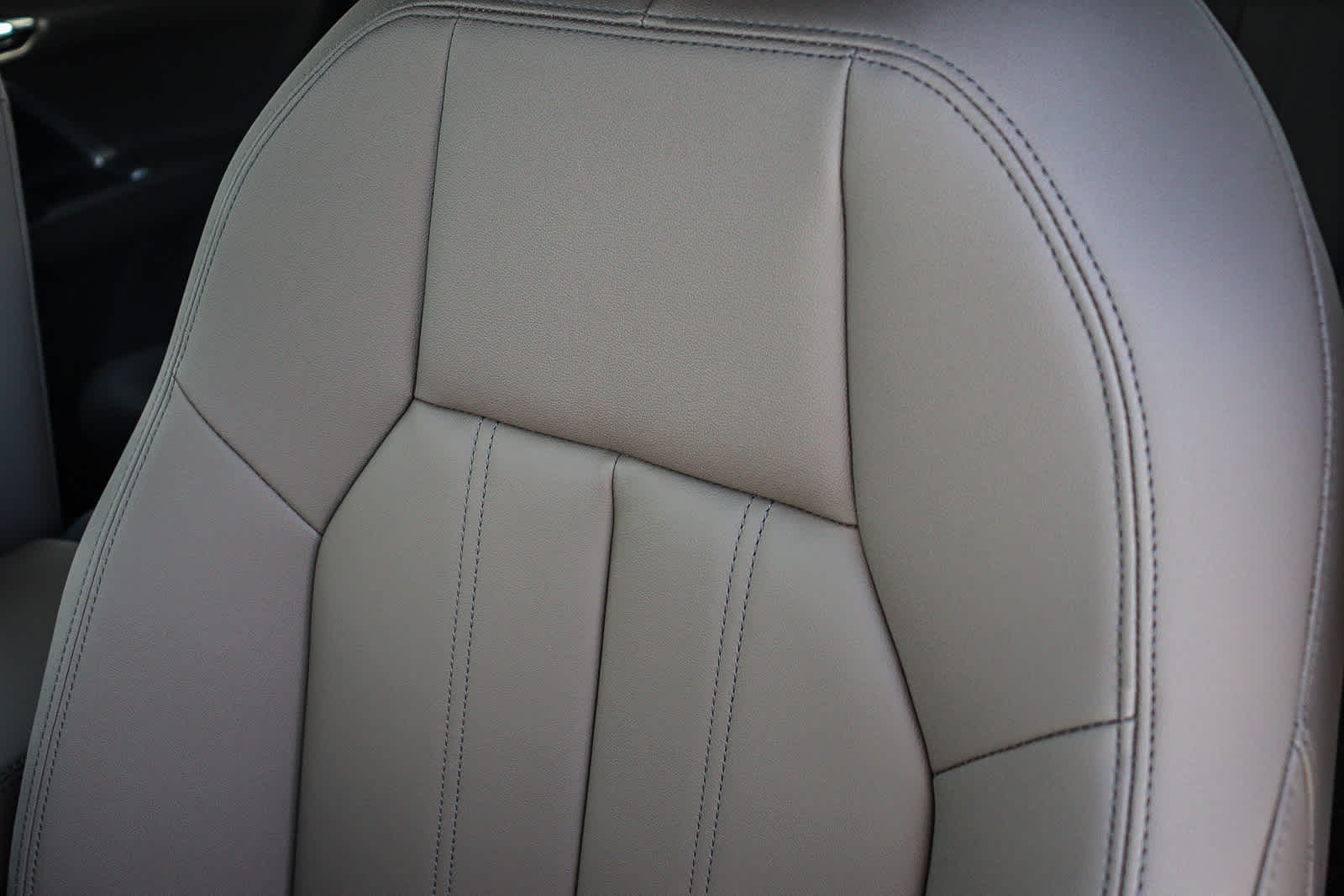 Thumbnail: 2025 Audi Q5 - 36