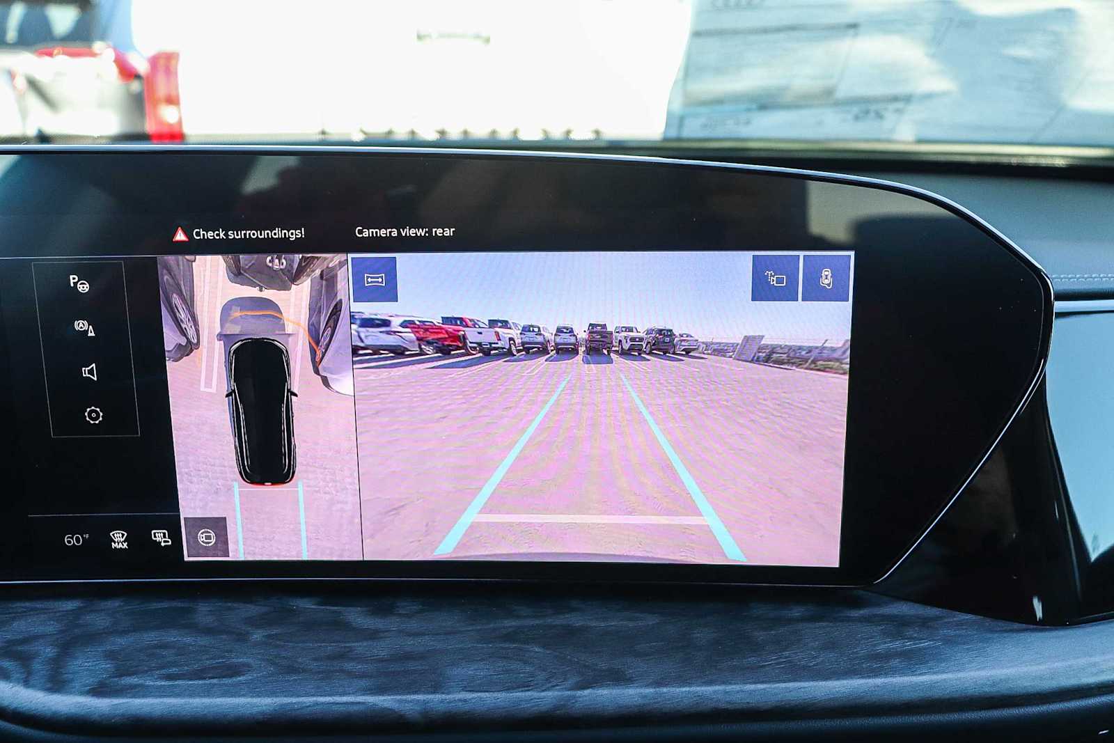 Thumbnail: 2025 Audi Q5 - 33