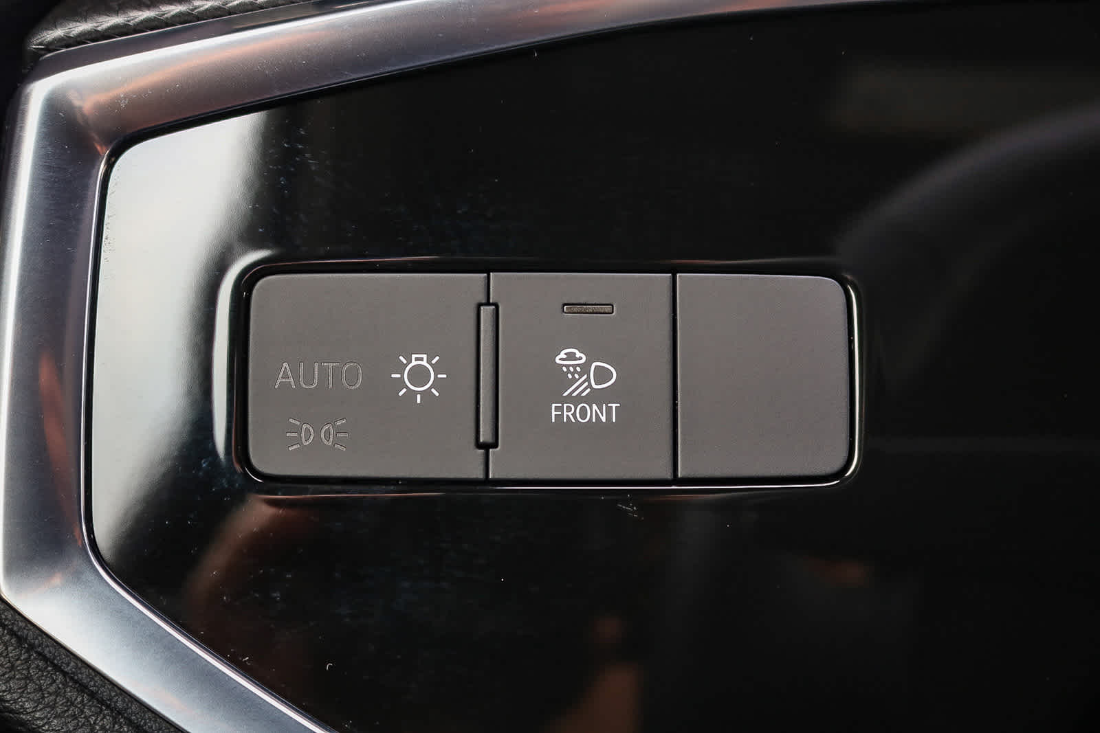 Thumbnail: 2025 Audi Q3 - 32