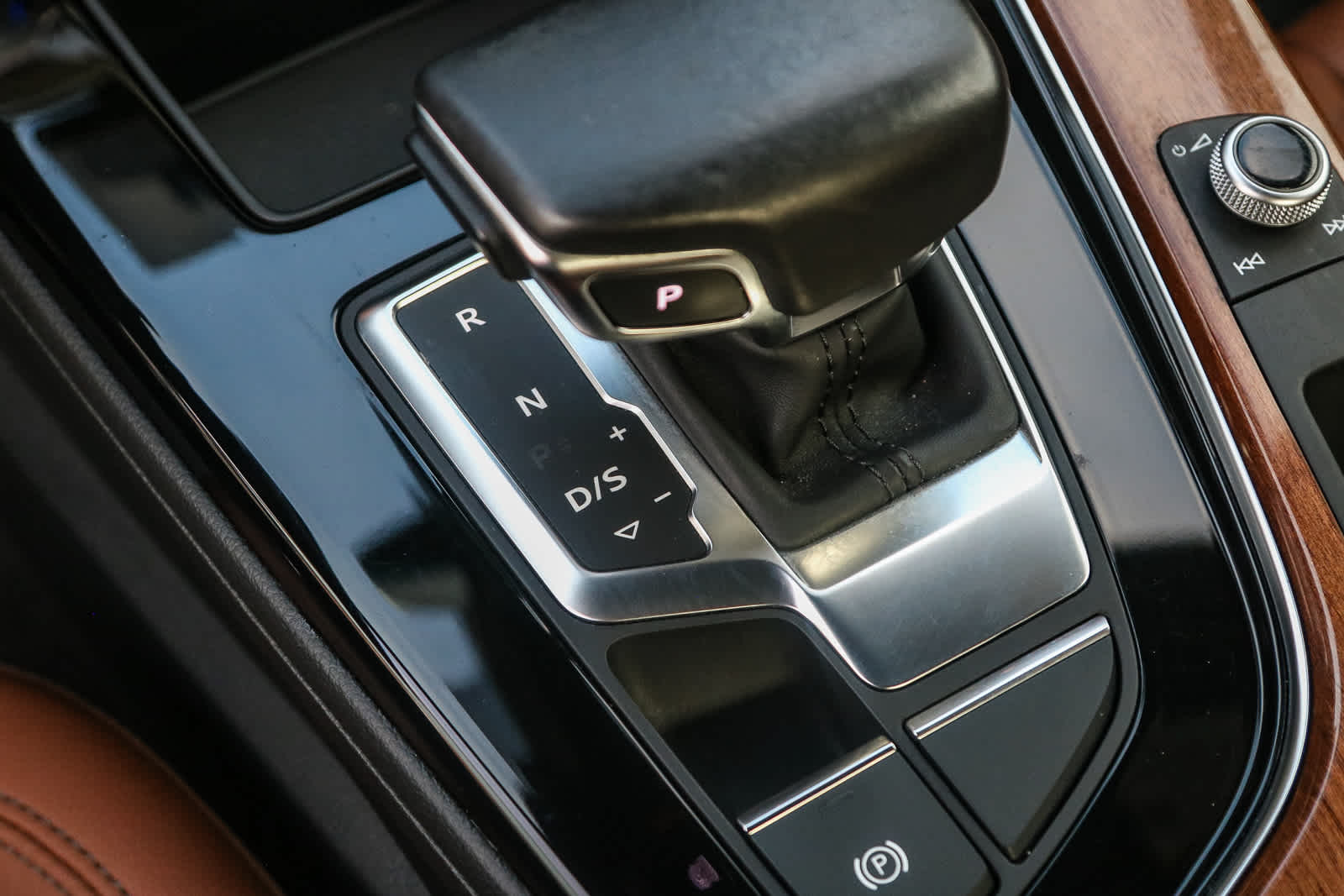 Thumbnail: 2022 Audi A4 - 26