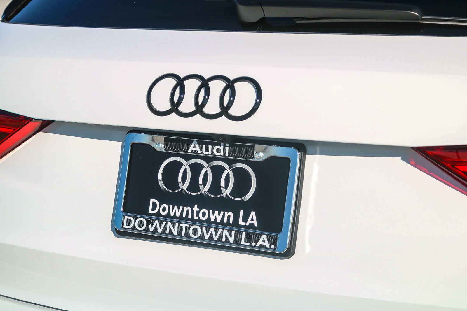 Thumbnail: 2025 Audi Q3 - 13