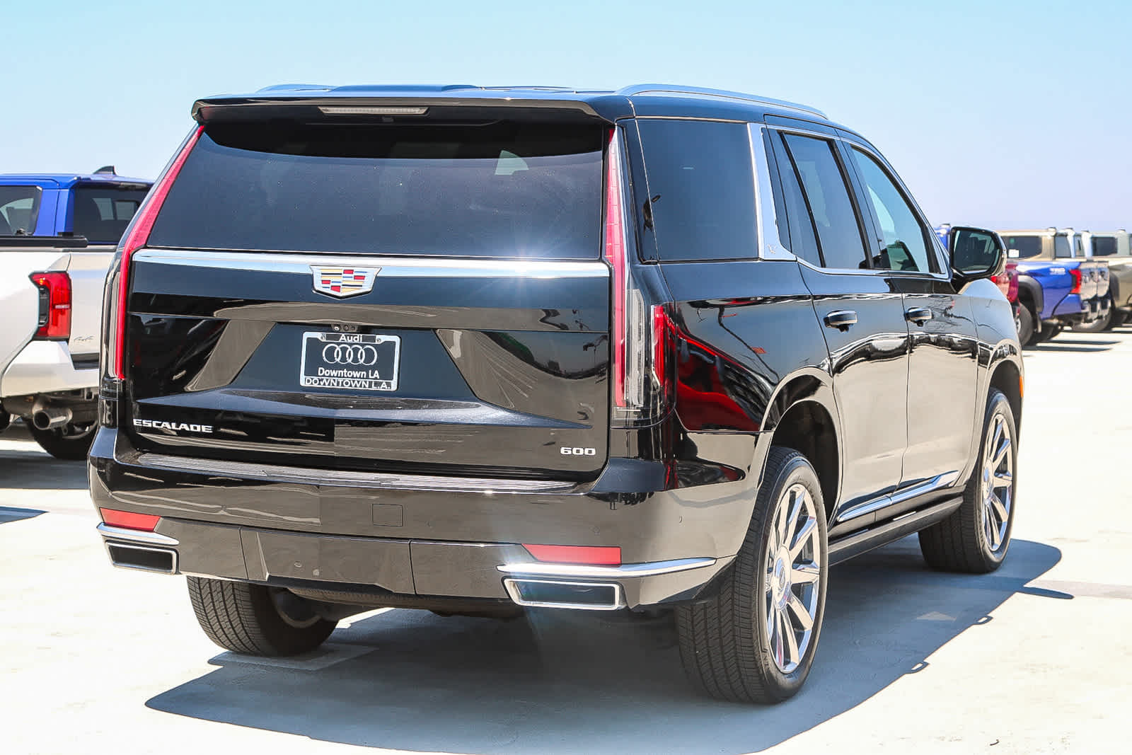 2022 Cadillac Escalade Premium Luxury Platinum photo 4